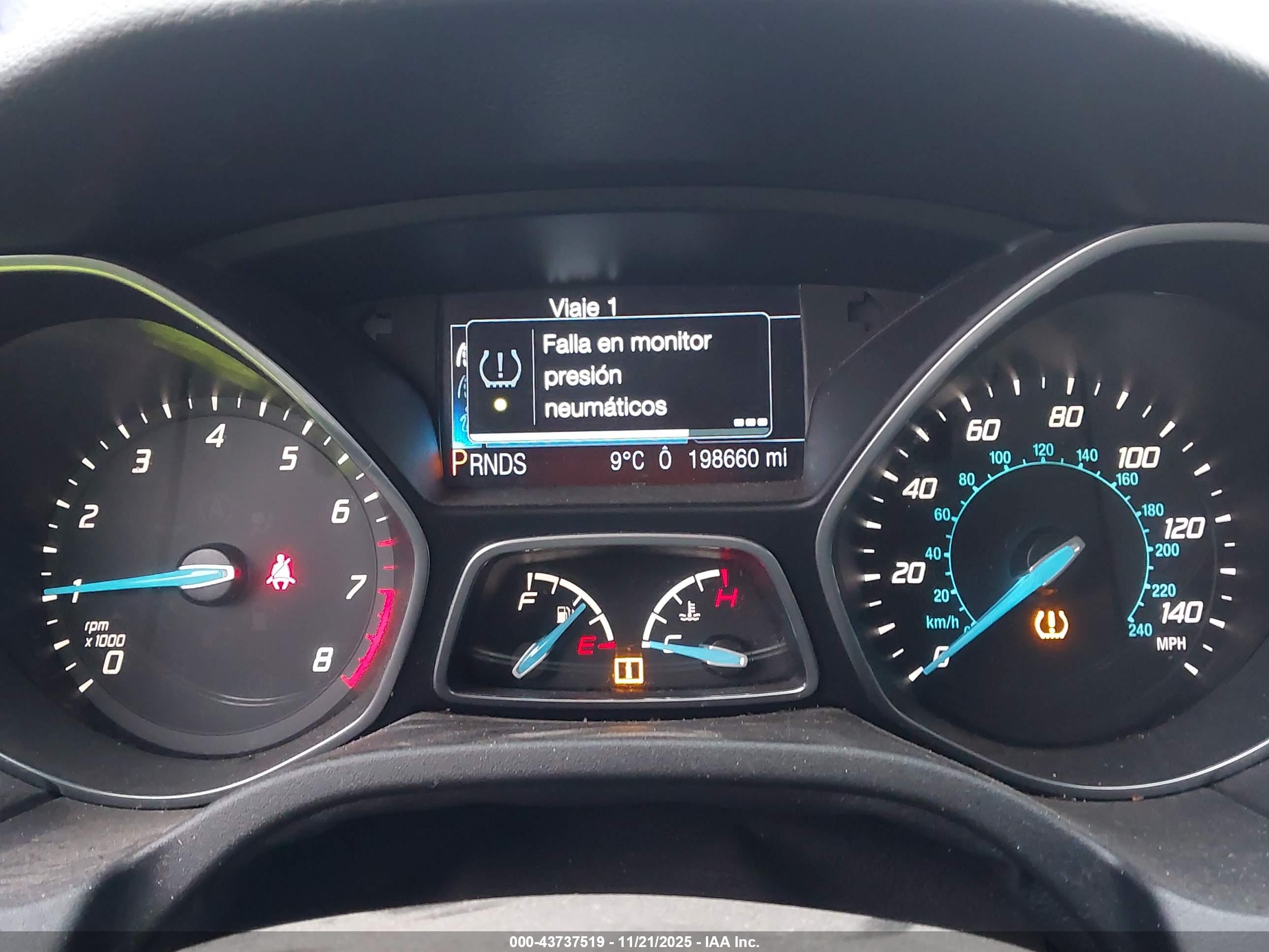 FORD FOCUS image 7