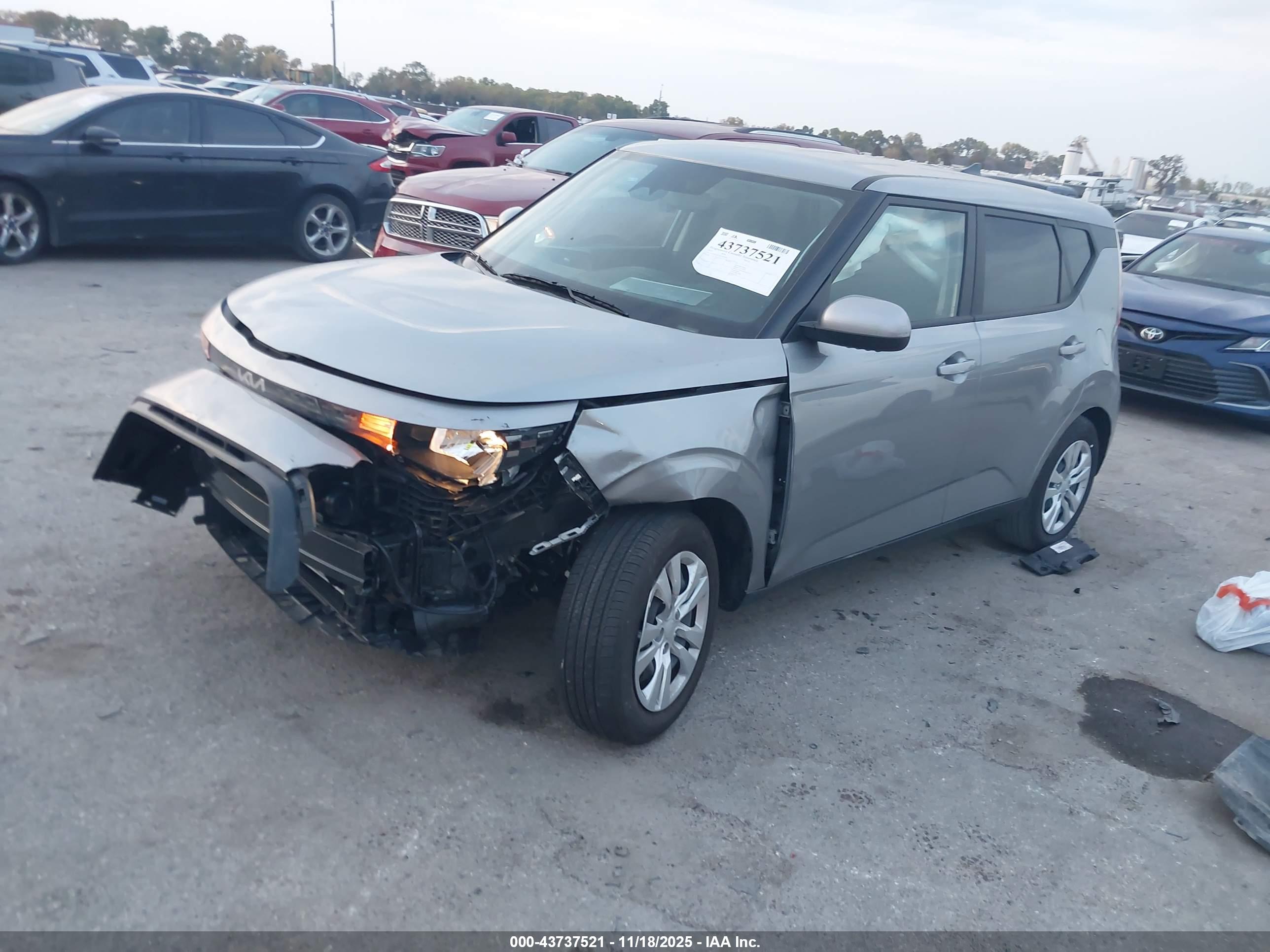 KIA SOUL image 2
