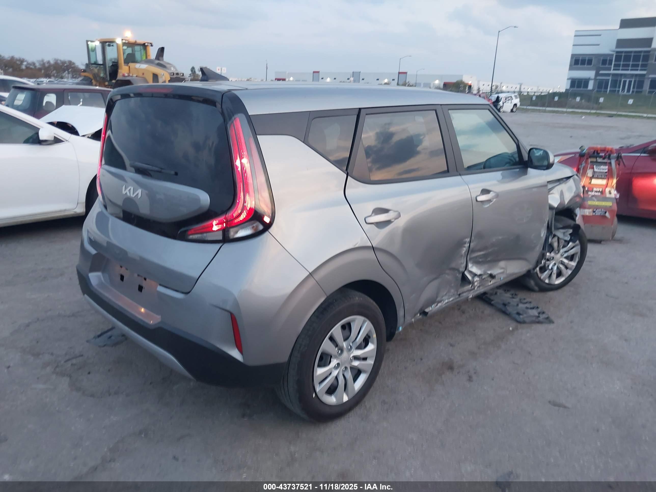 KIA SOUL image 4