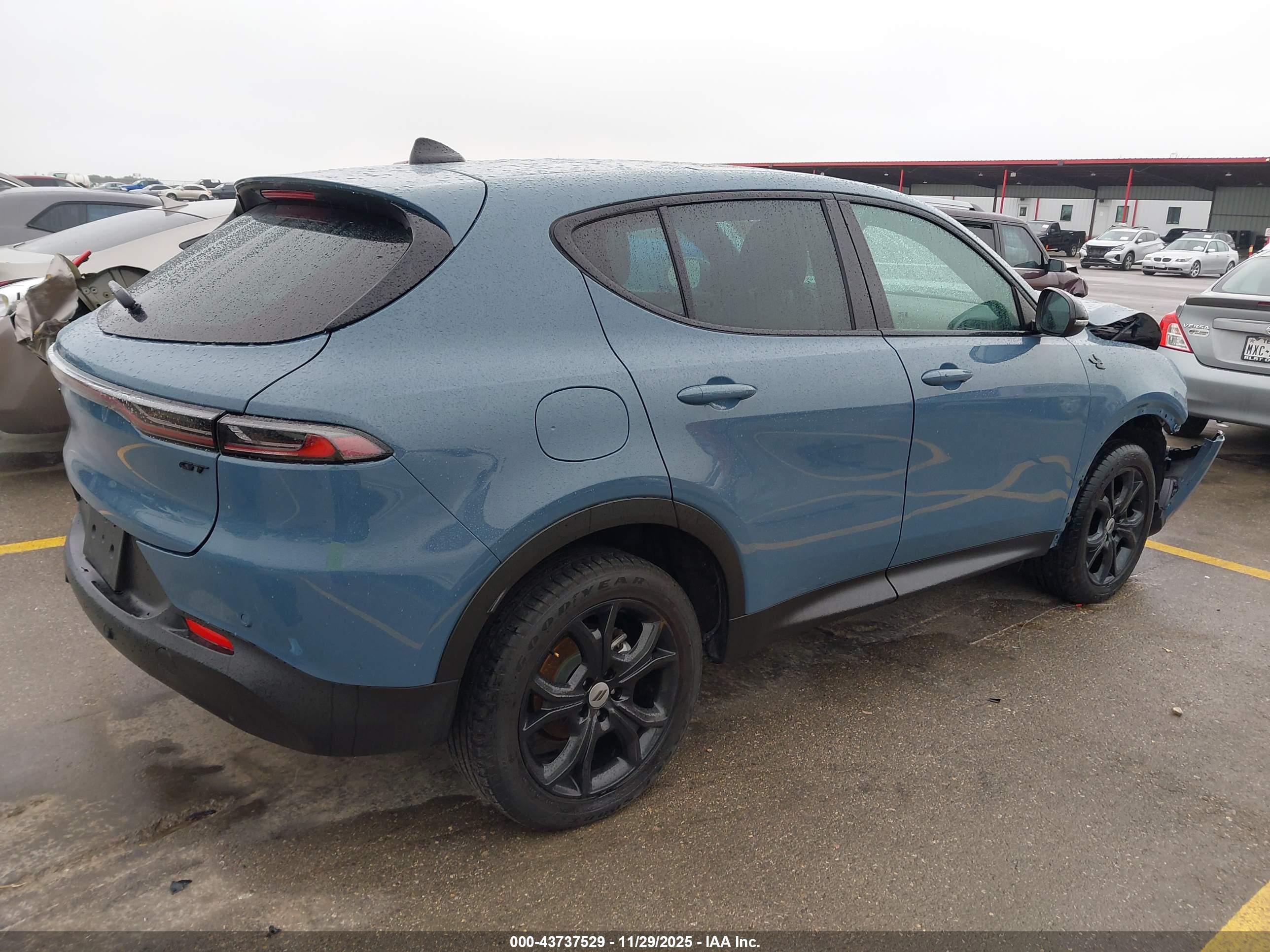 DODGE HORNET image 4