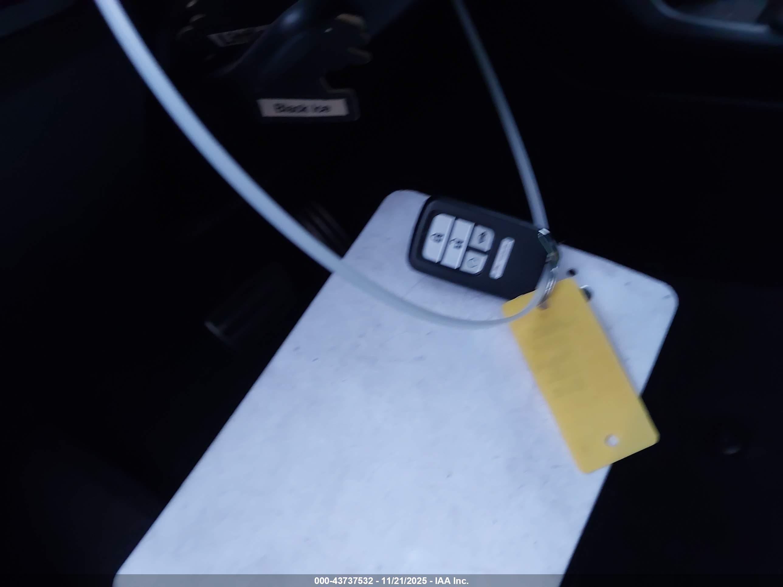 HONDA CIVIC image 11