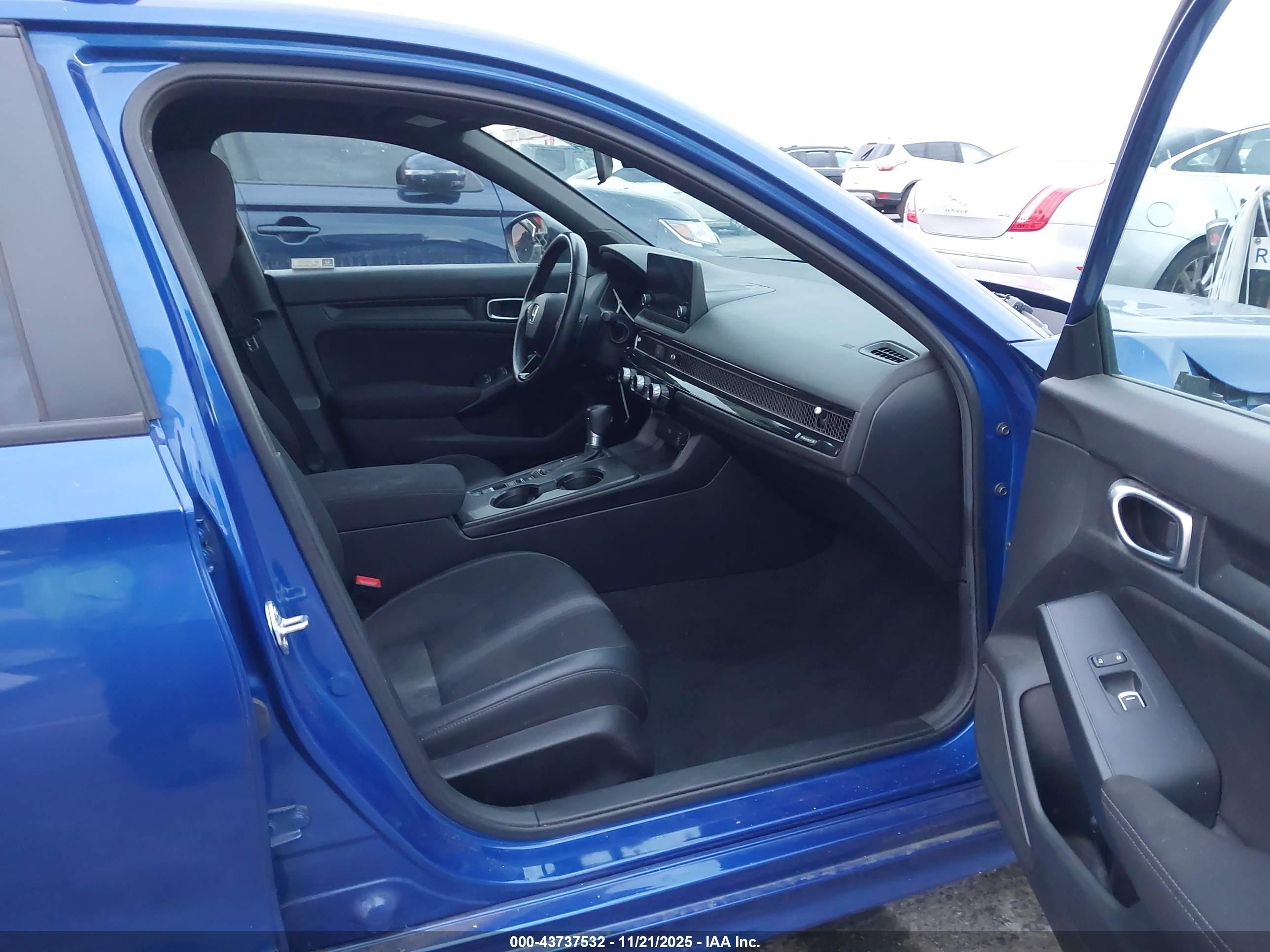 HONDA CIVIC image 5