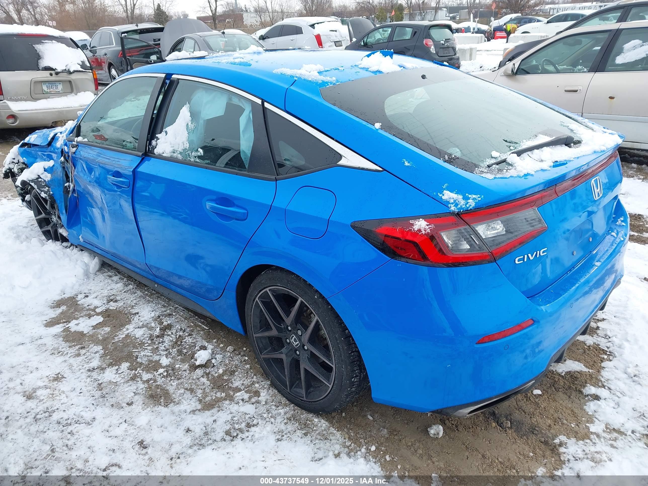 HONDA CIVIC image 3