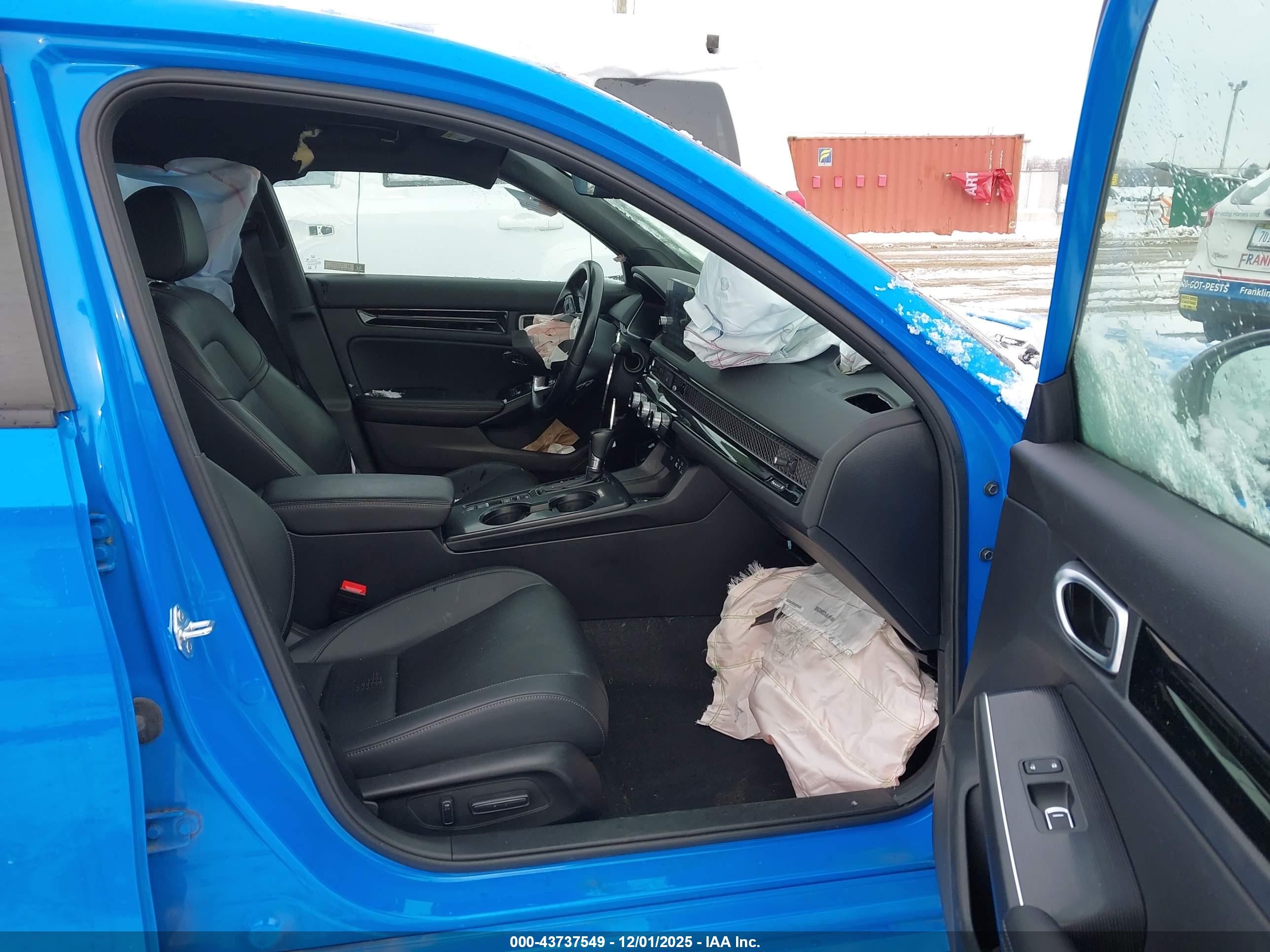 HONDA CIVIC image 5