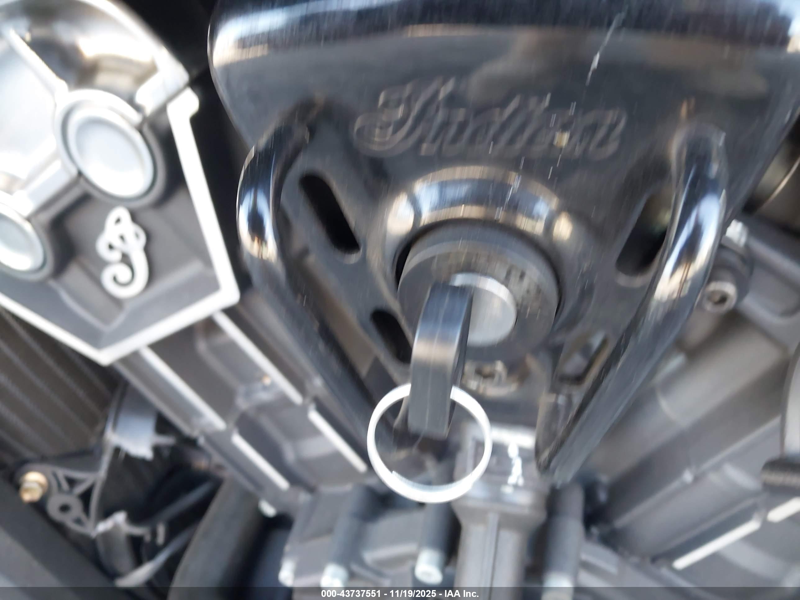 INDIAN MOTORCYCLE image 11