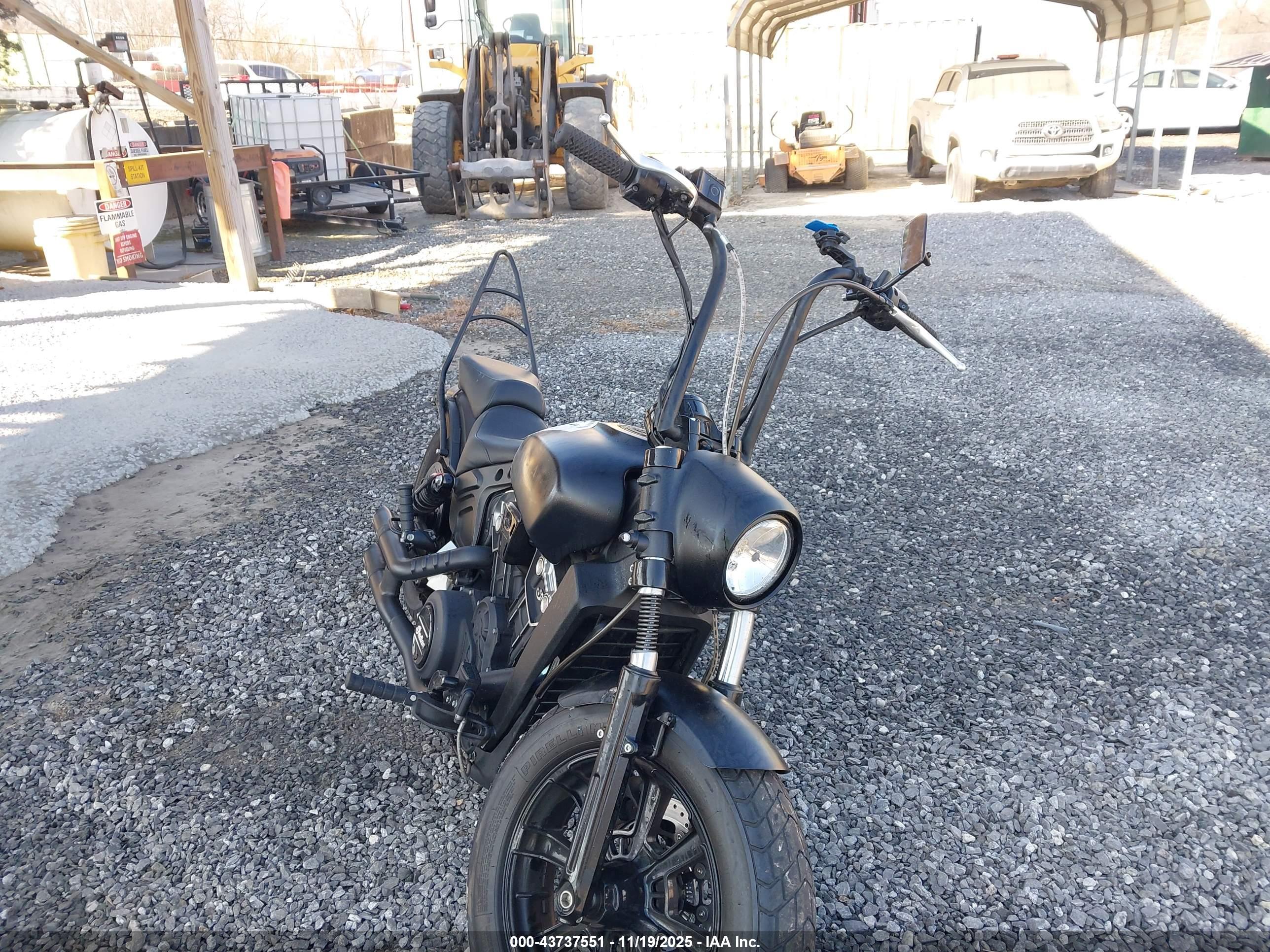 INDIAN MOTORCYCLE image 5