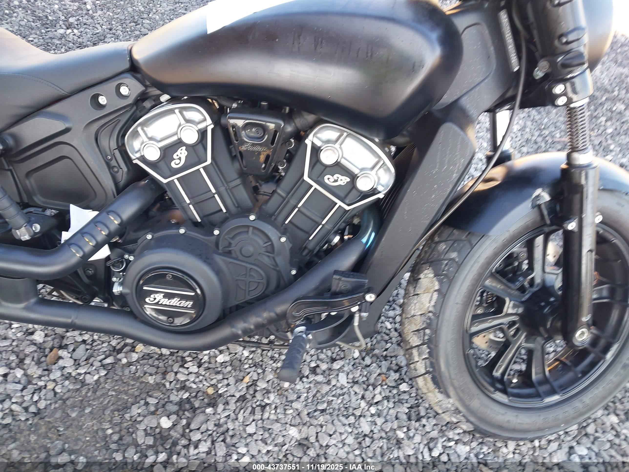 INDIAN MOTORCYCLE image 8