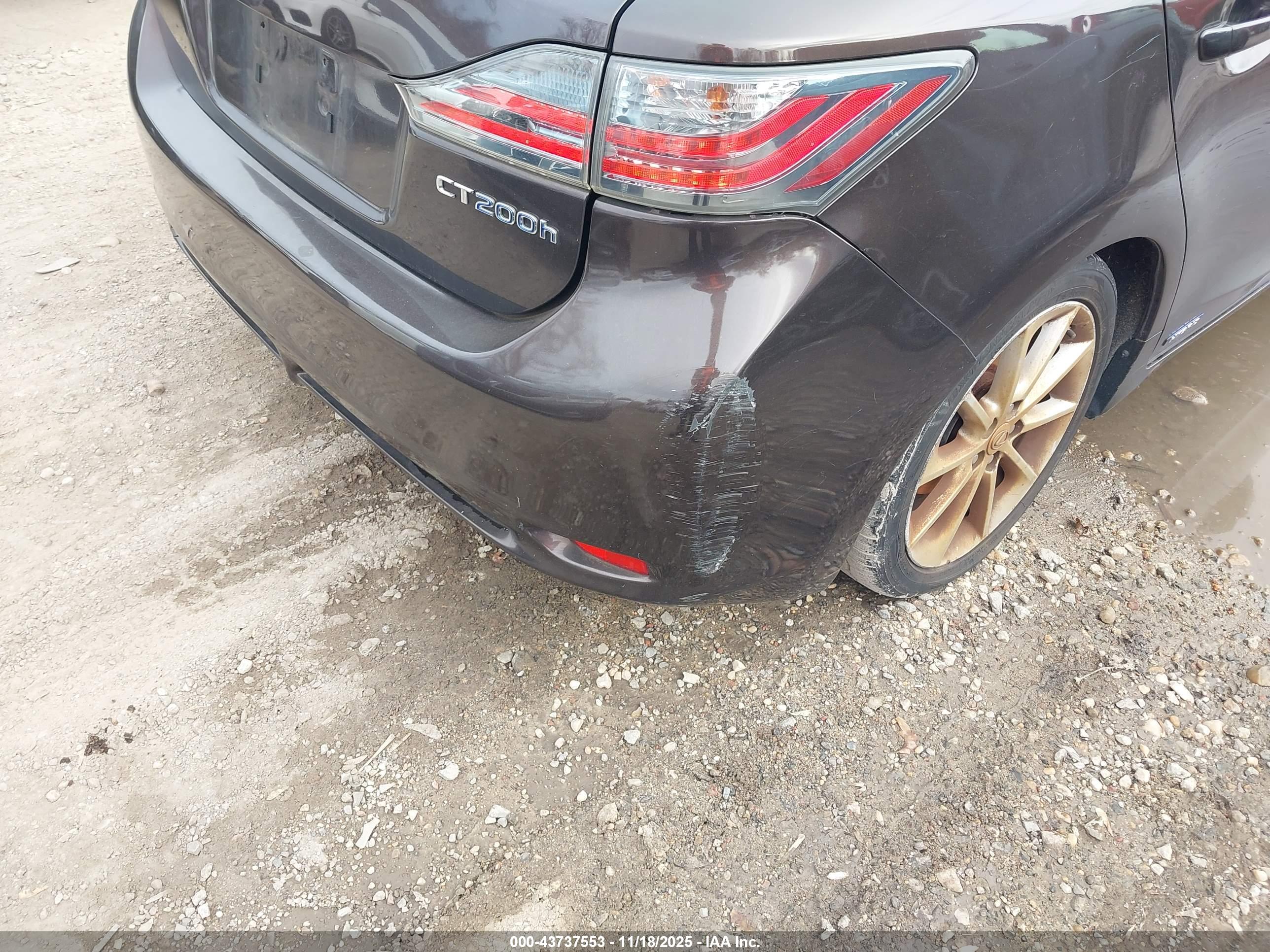 LEXUS CT image 6