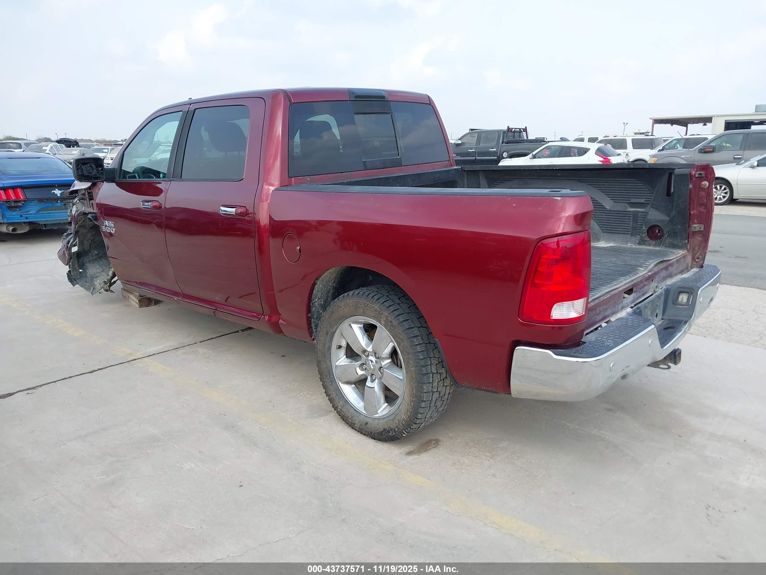 RAM 1500 image 3