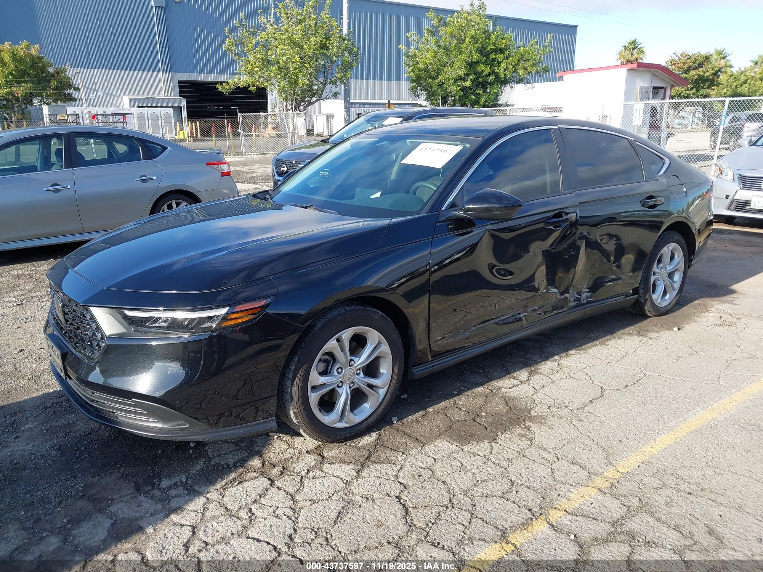 HONDA ACCORD image 2