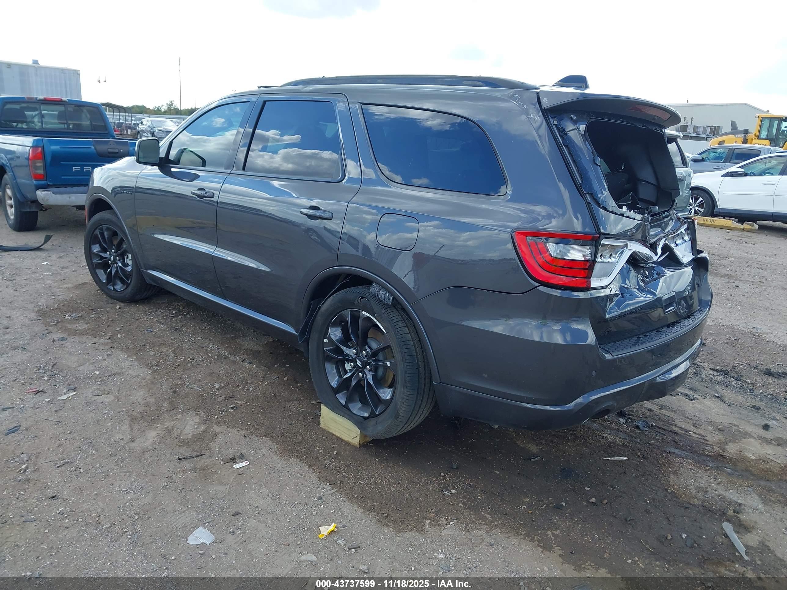 DODGE DURANGO image 3