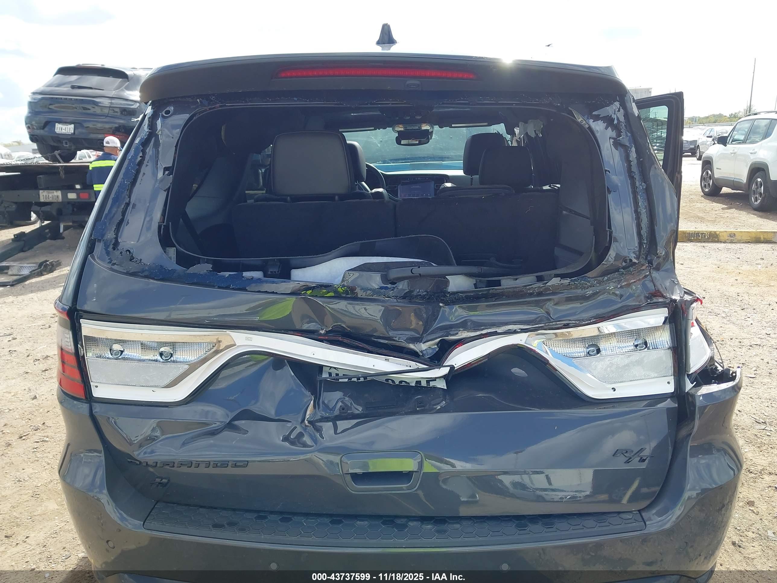 DODGE DURANGO image 6