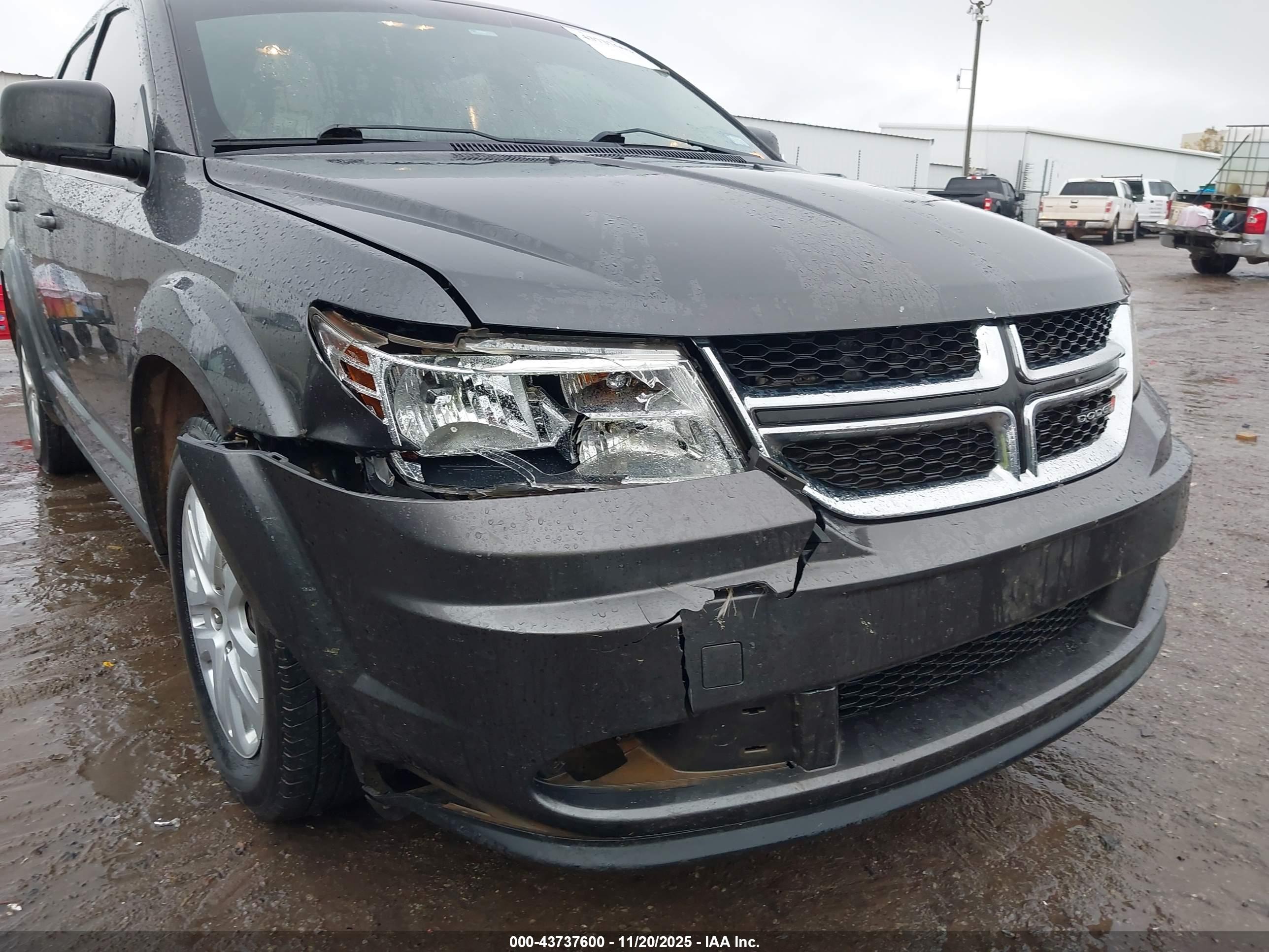 DODGE JOURNEY image 6