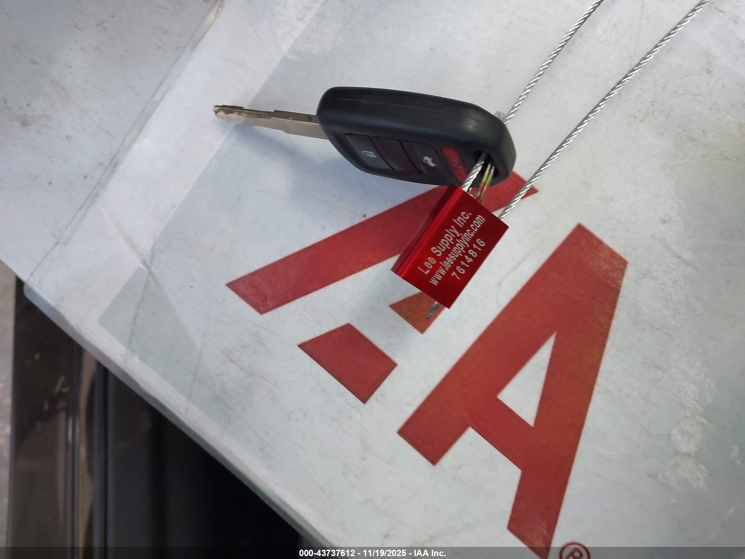 HONDA CIVIC image 11
