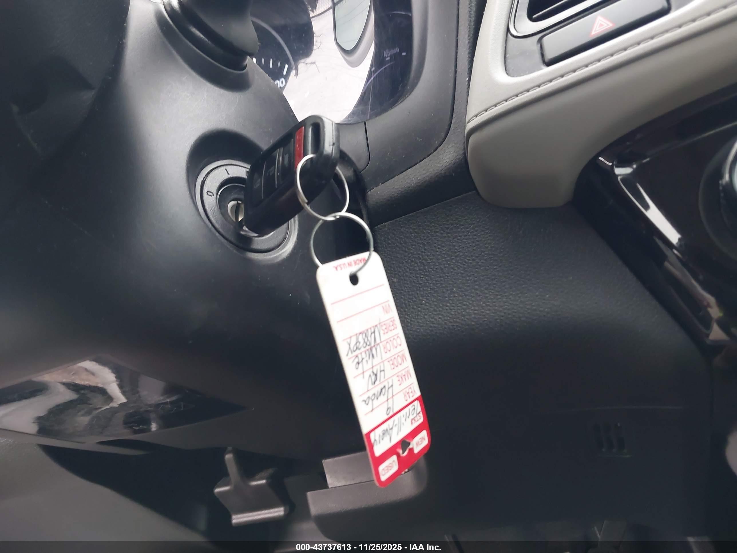 HONDA HR-V image 11