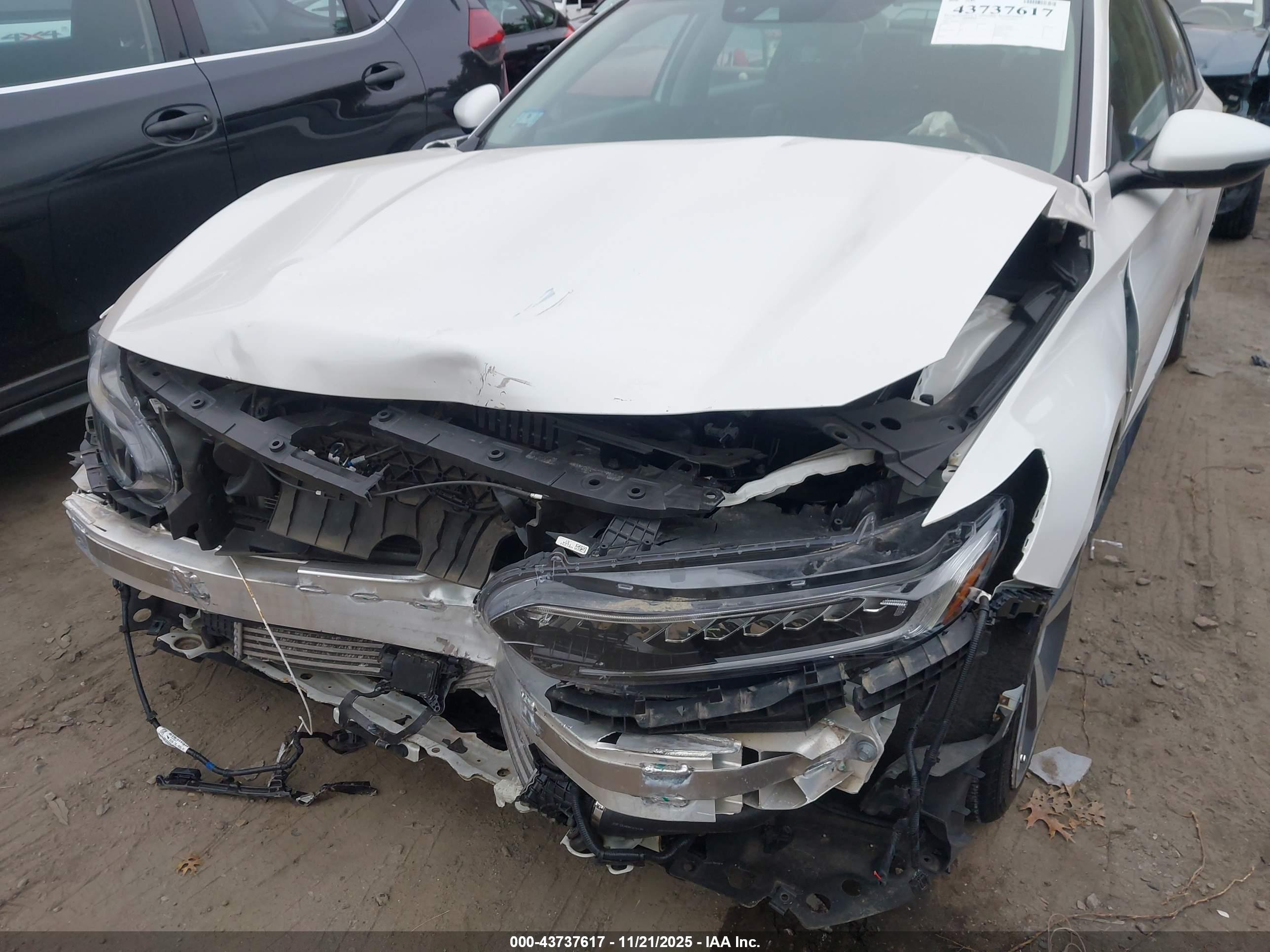 HONDA ACCORD image 6