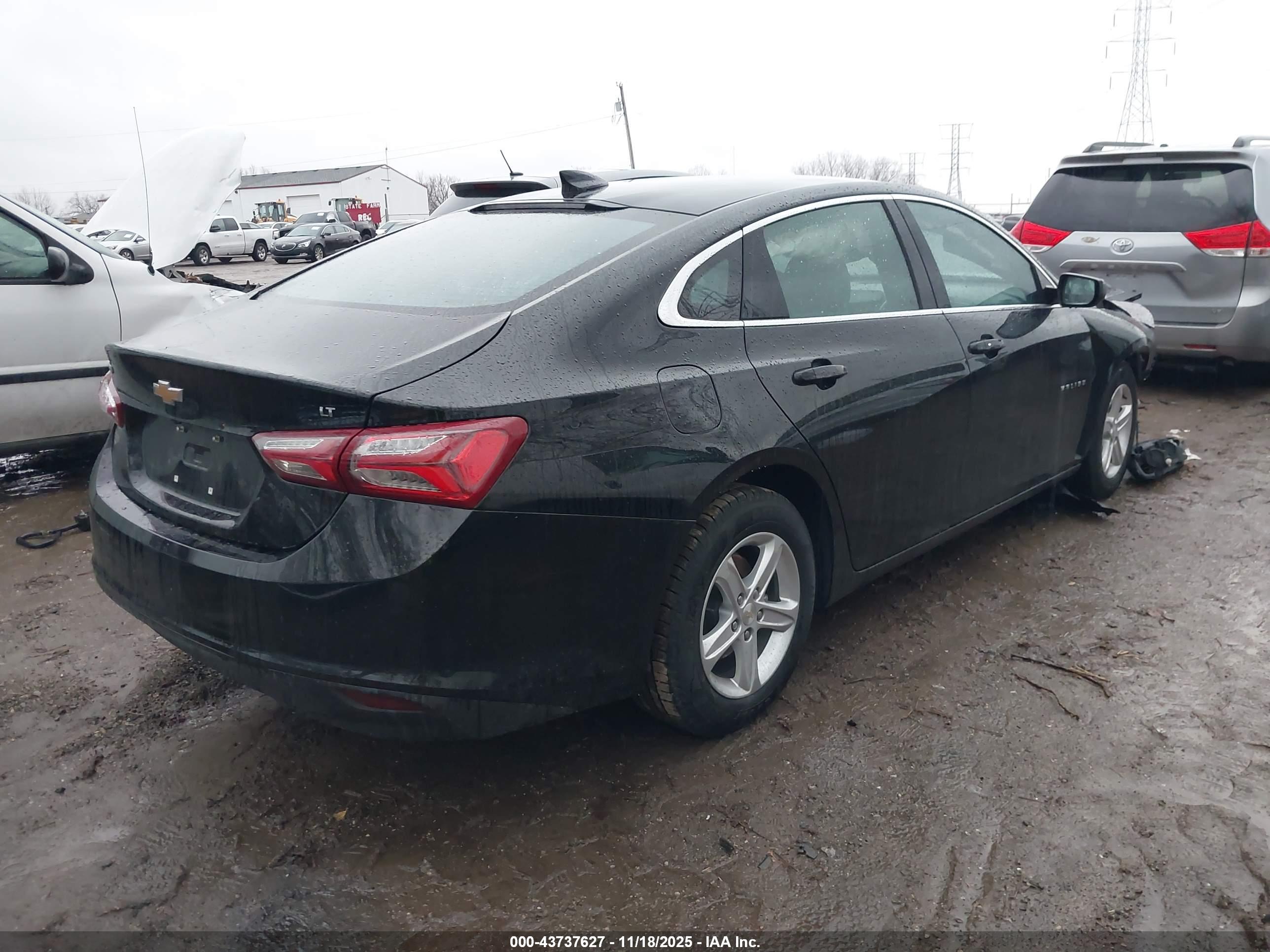 CHEVROLET MALIBU image 4