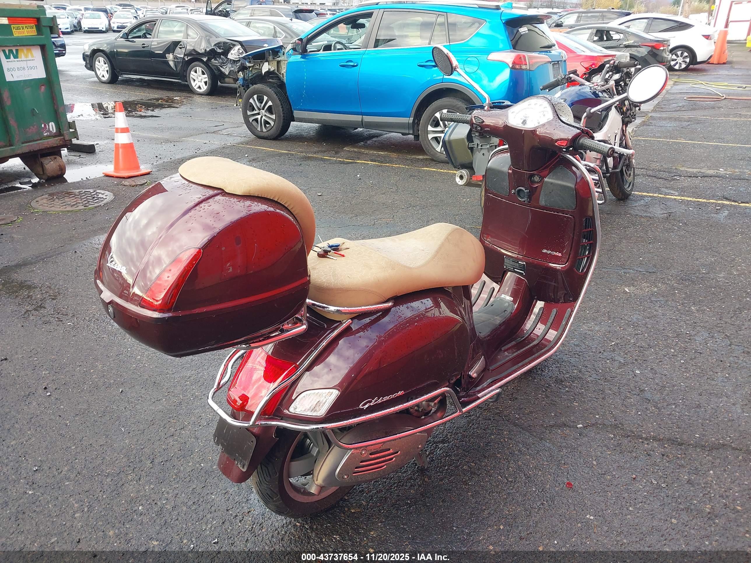 VESPA GTS image 4