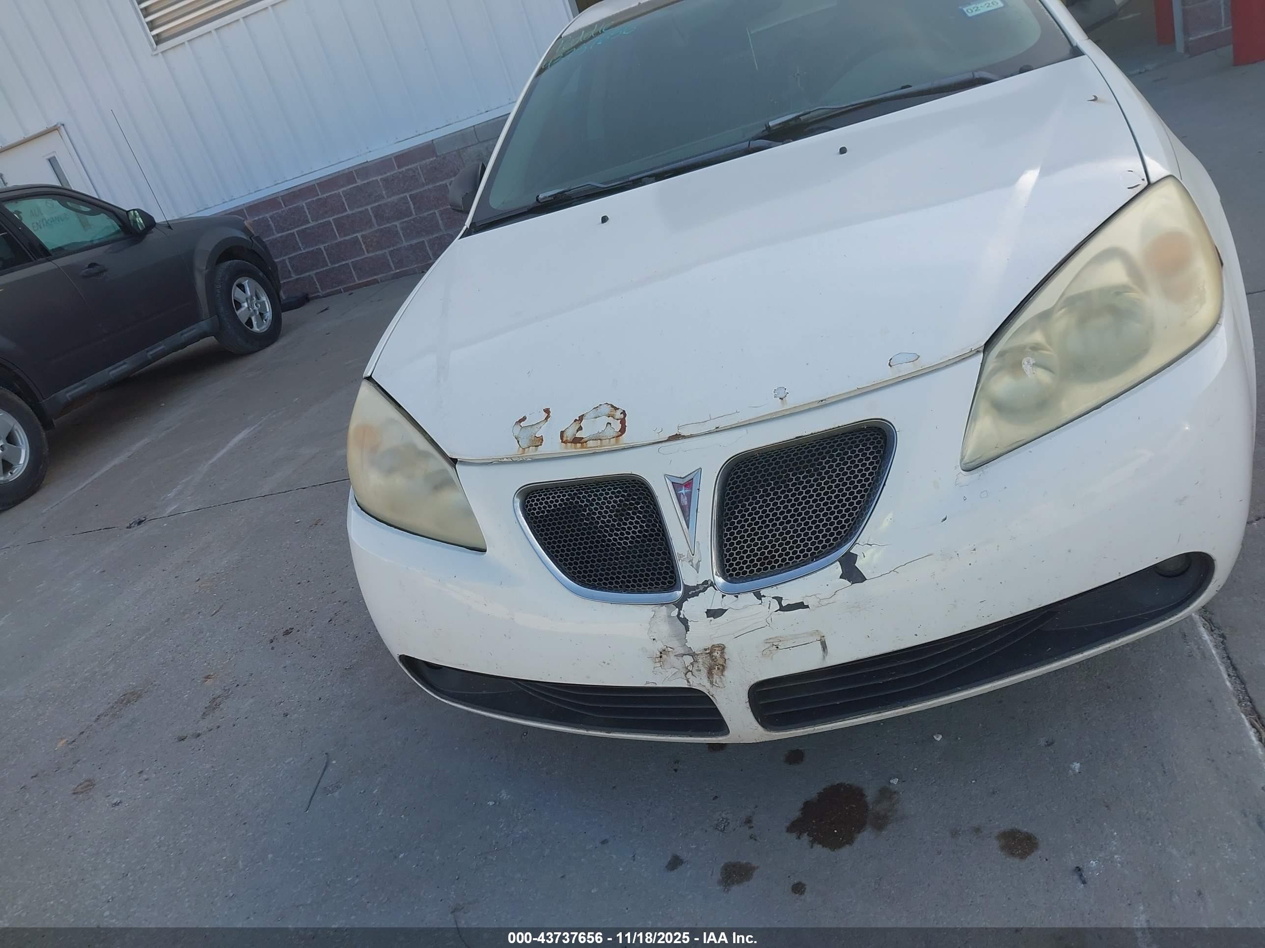 PONTIAC G6 image 6