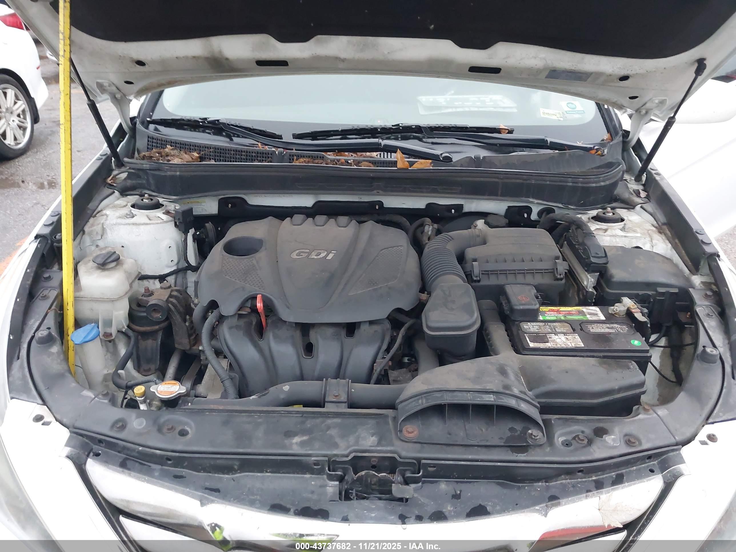 HYUNDAI SONATA image 10