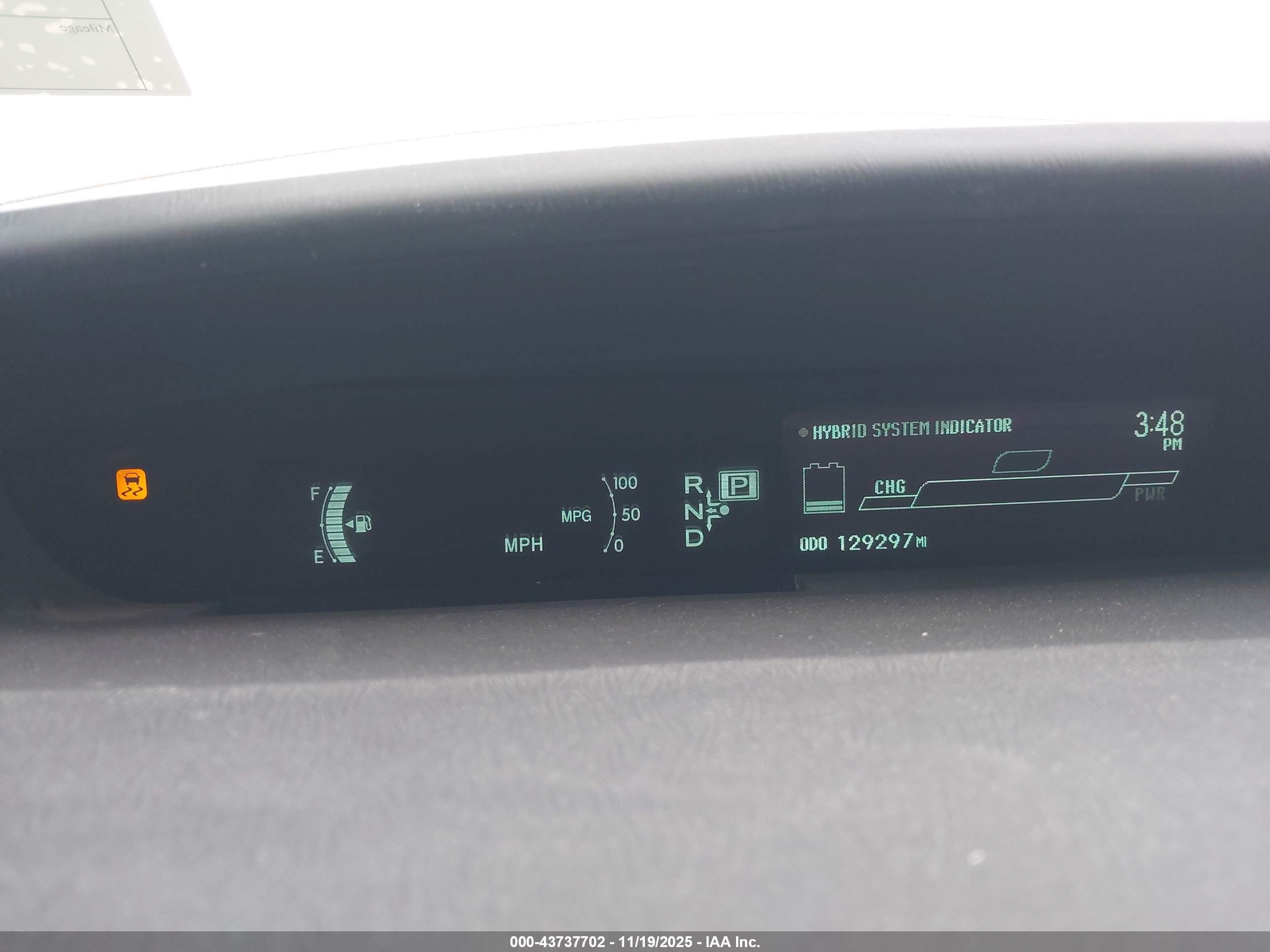 TOYOTA PRIUS image 7