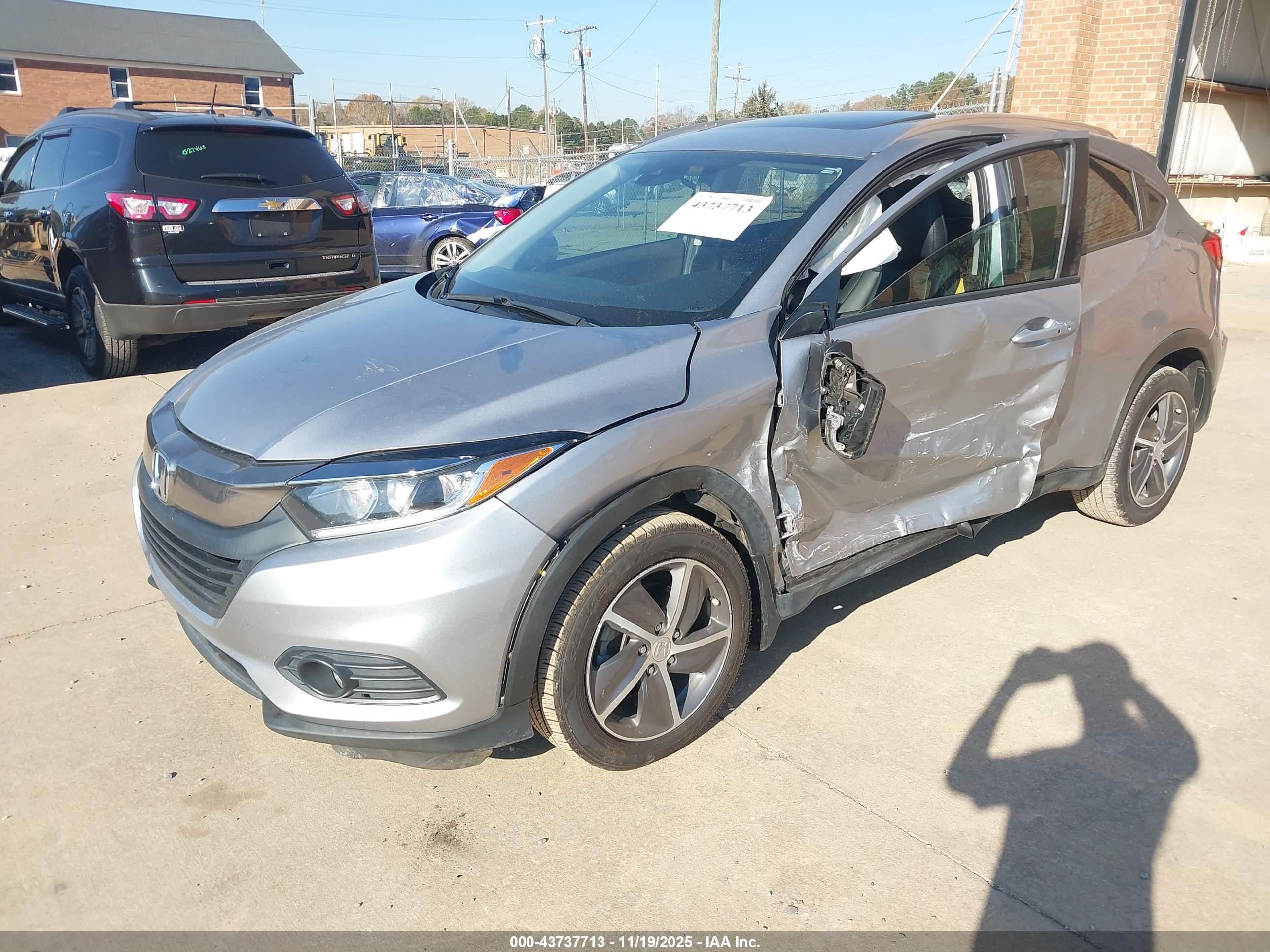 HONDA HR-V image 2
