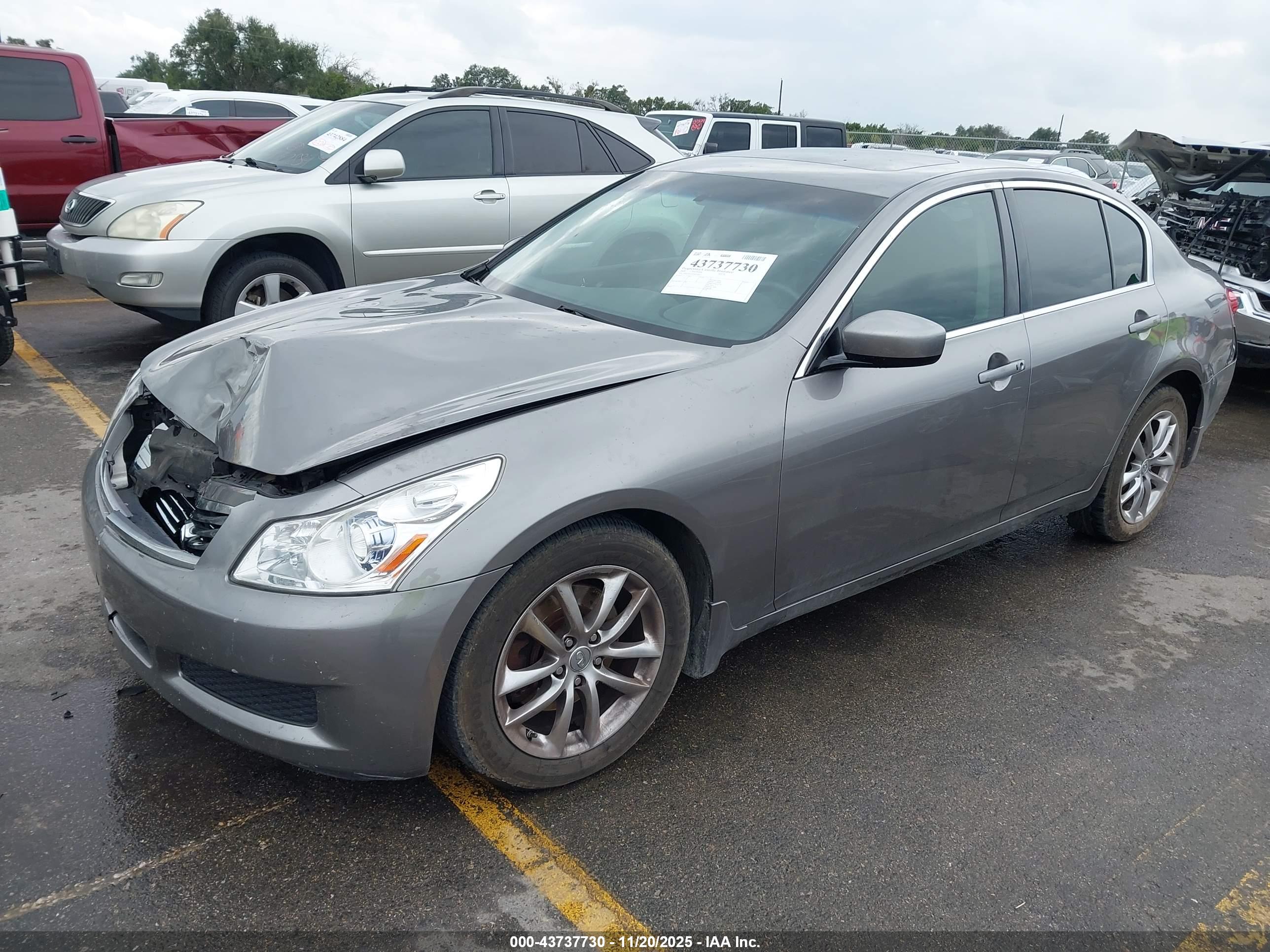 INFINITI G37X image 2