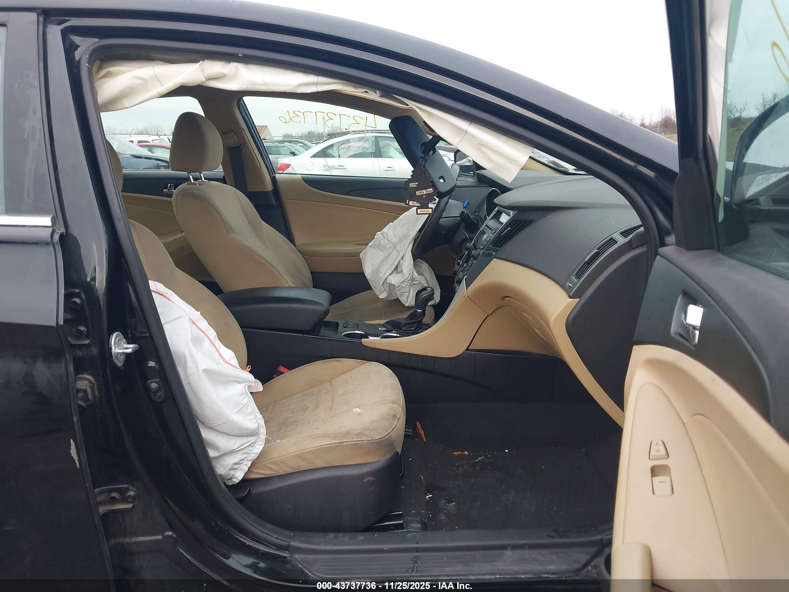 HYUNDAI SONATA image 5
