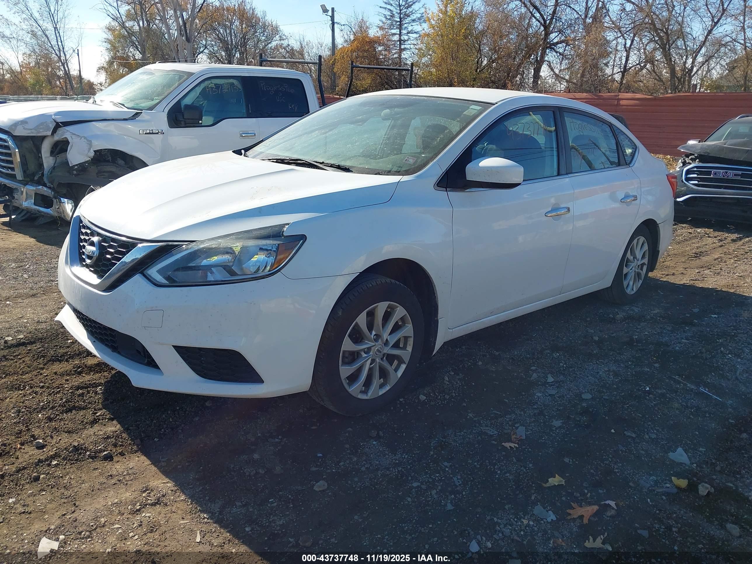 NISSAN SENTRA image 2