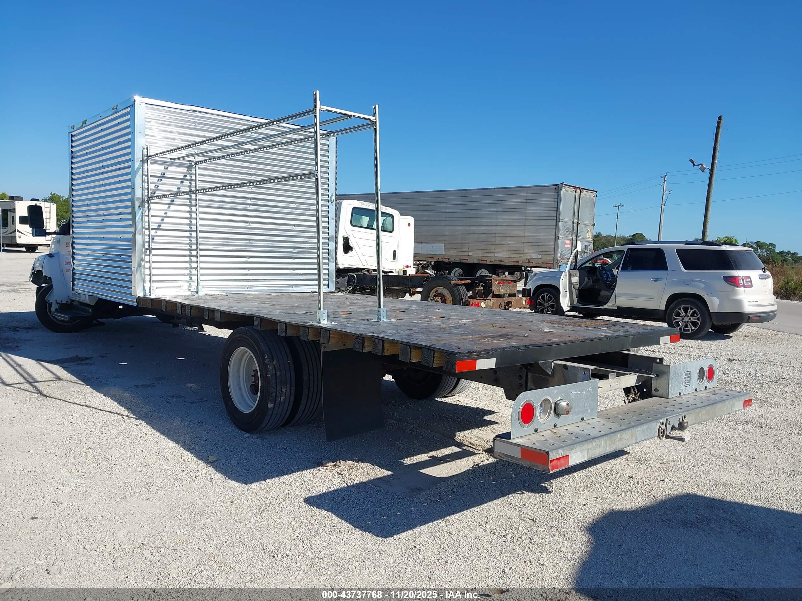 GMC C5500 image 3