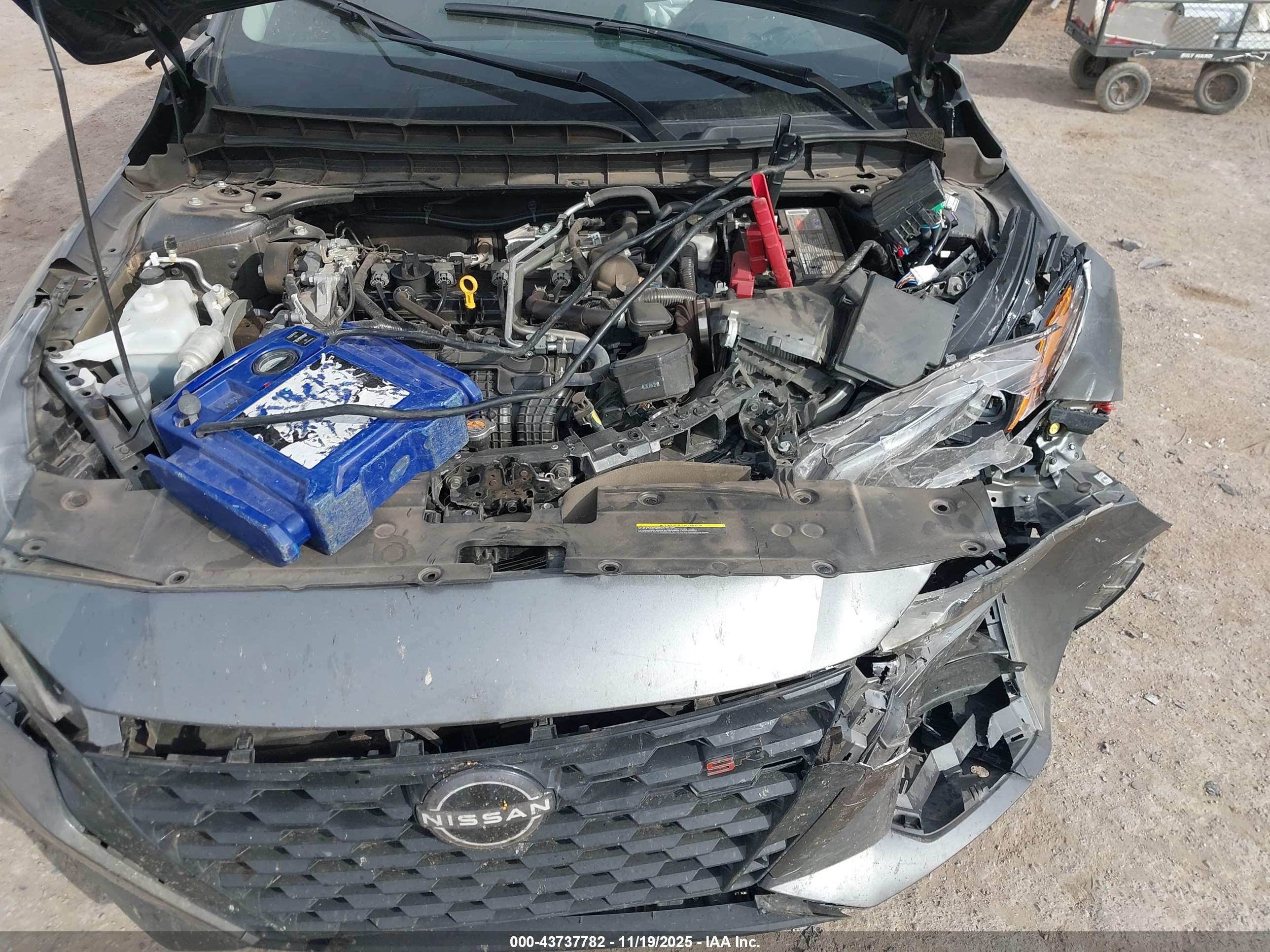 NISSAN ALTIMA image 10