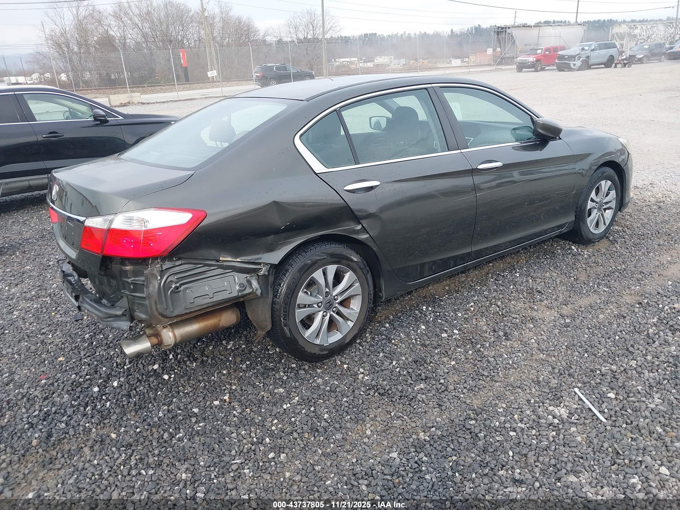 HONDA ACCORD image 4
