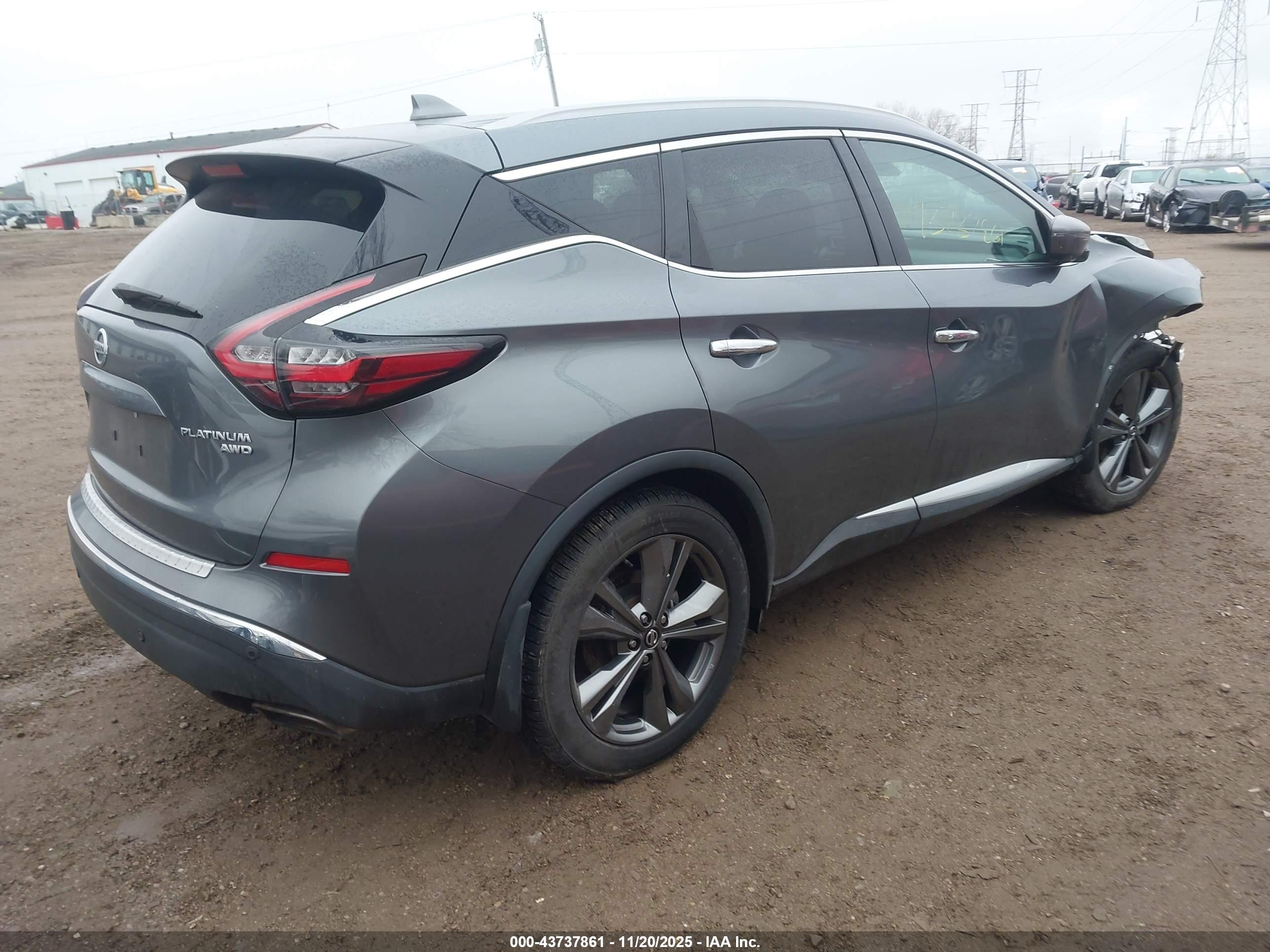 NISSAN MURANO image 4