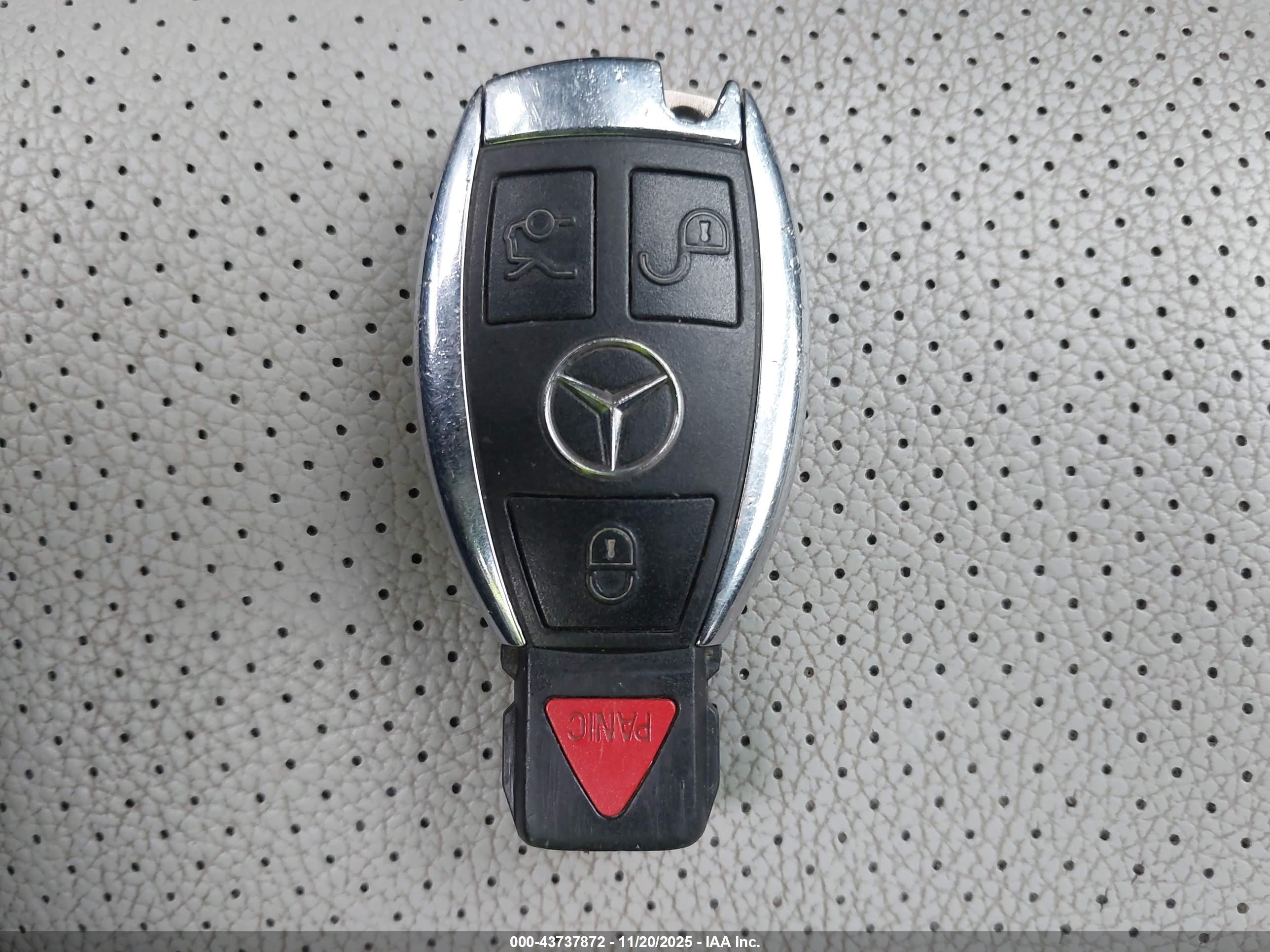 MERCEDES-BENZ C image 11