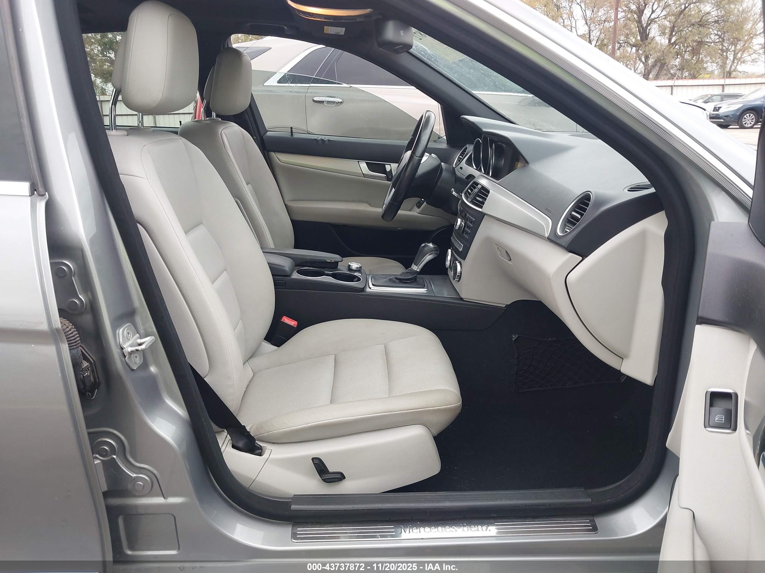 MERCEDES-BENZ C image 5