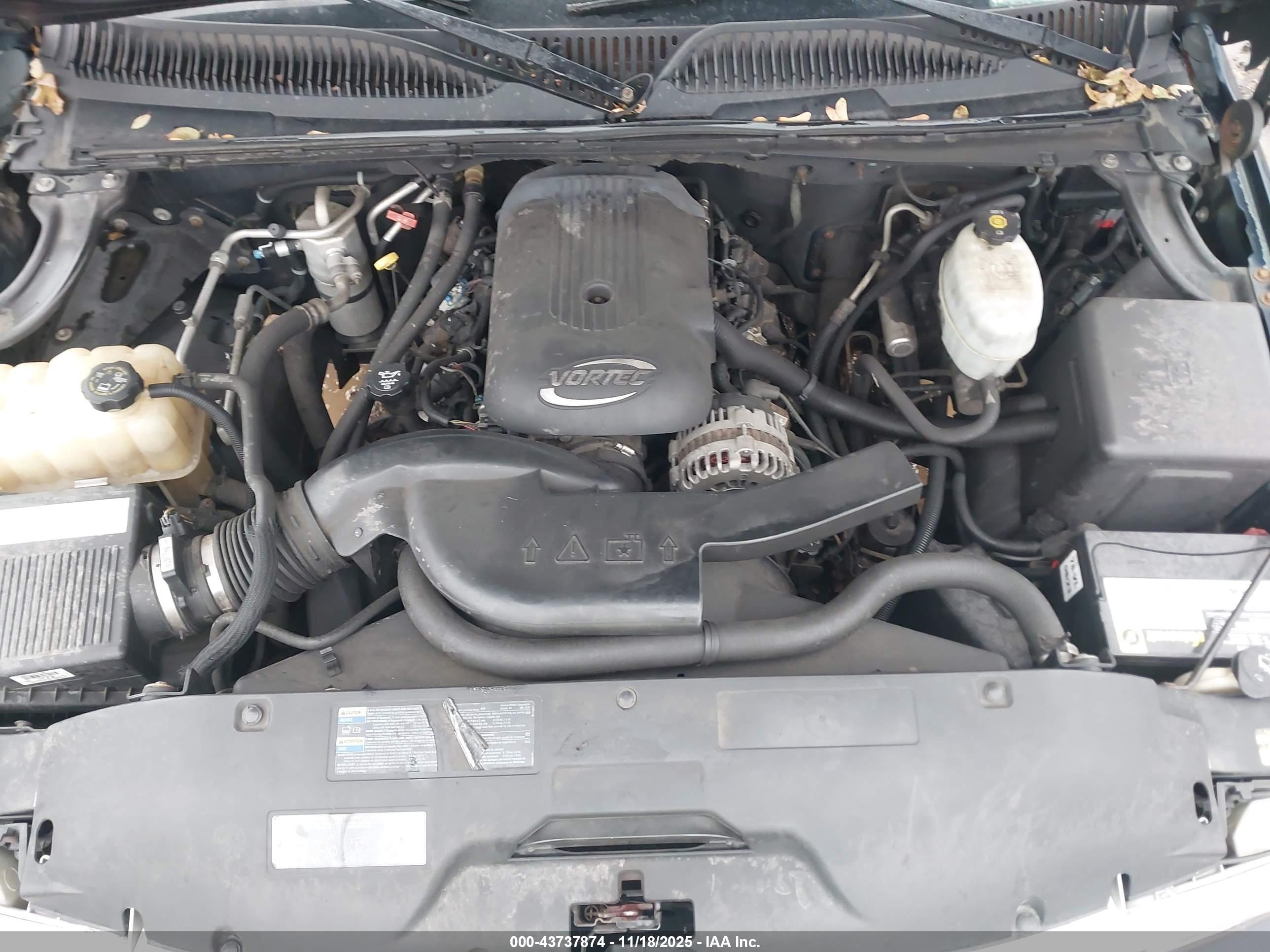 CHEVROLET SUBURBAN image 10