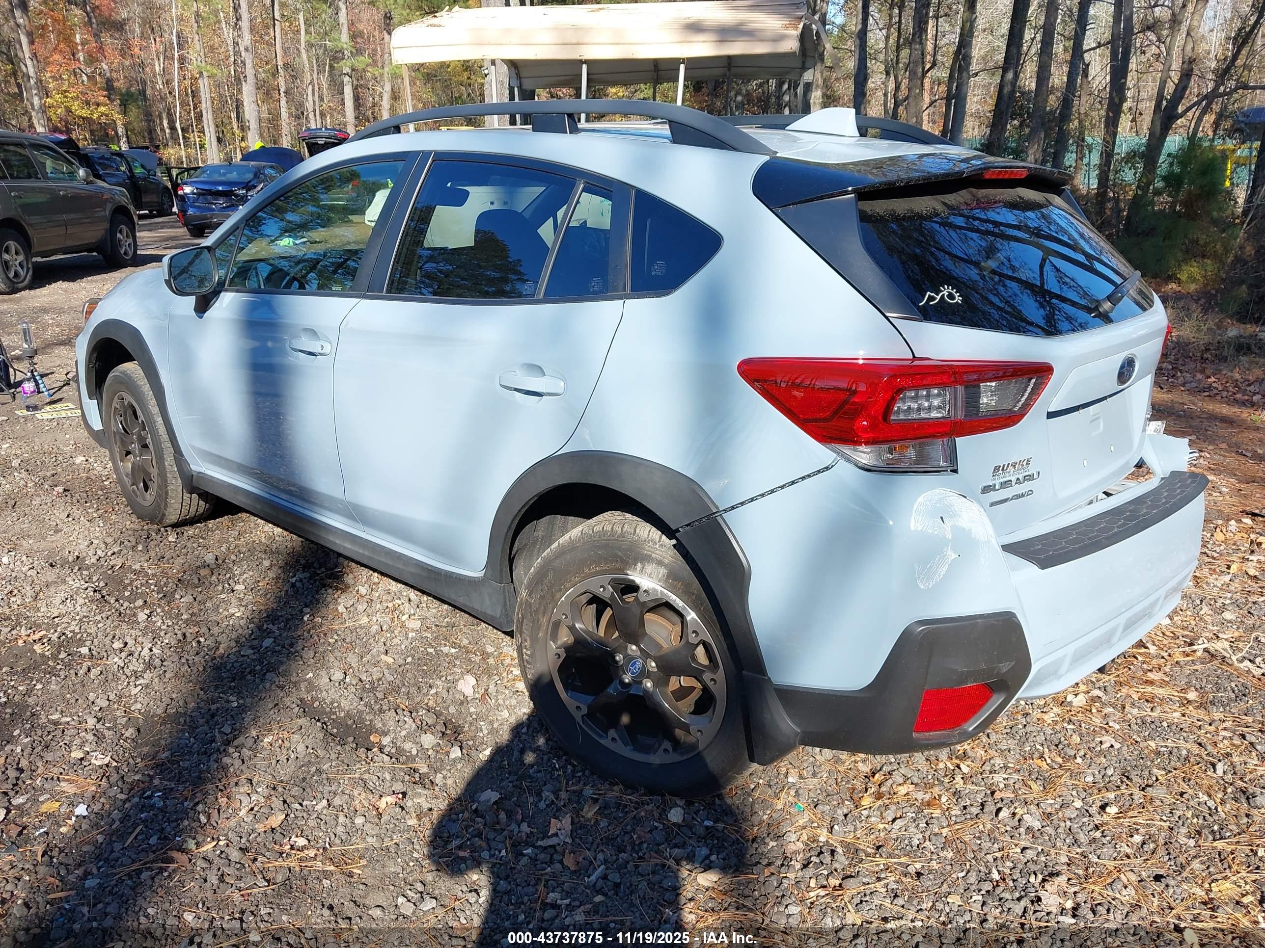 SUBARU CROSSTREK image 3