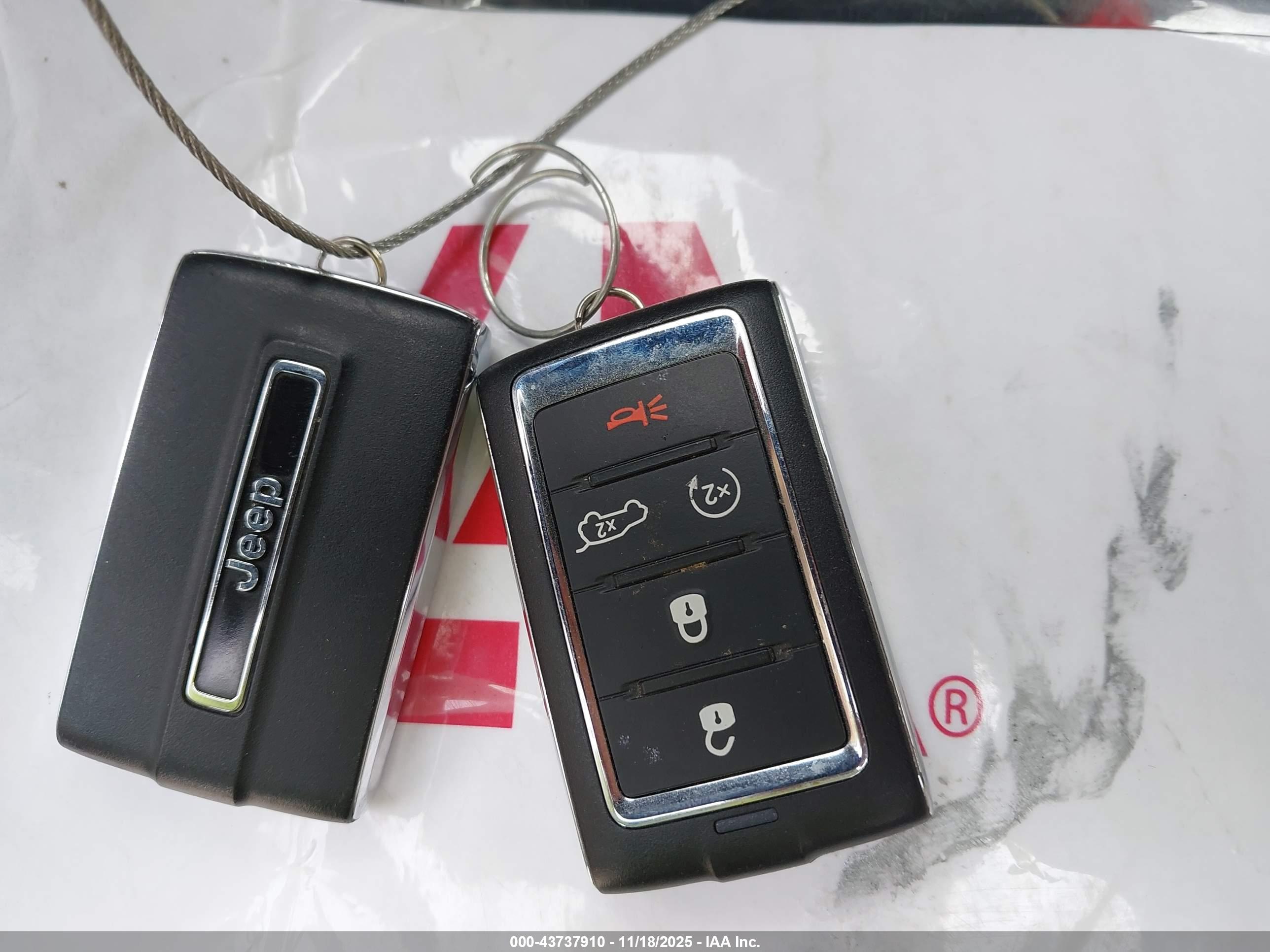 JEEP GRAND image 11