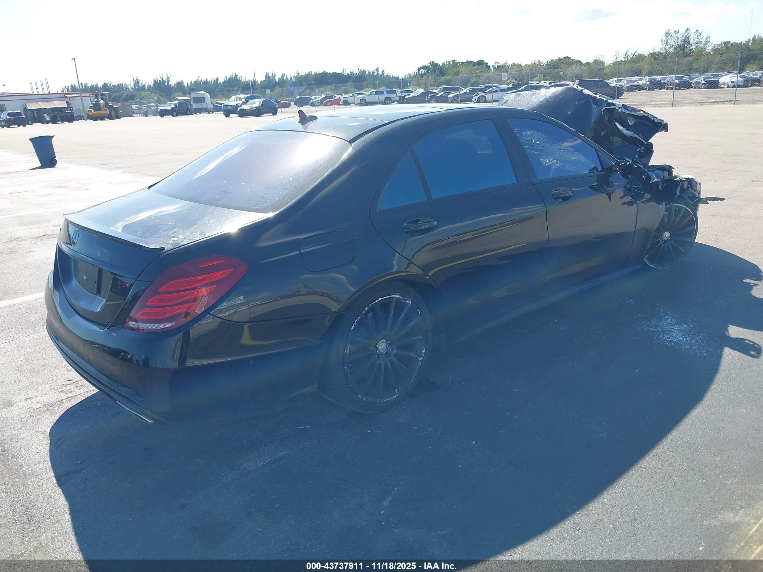 MERCEDES-BENZ S image 4