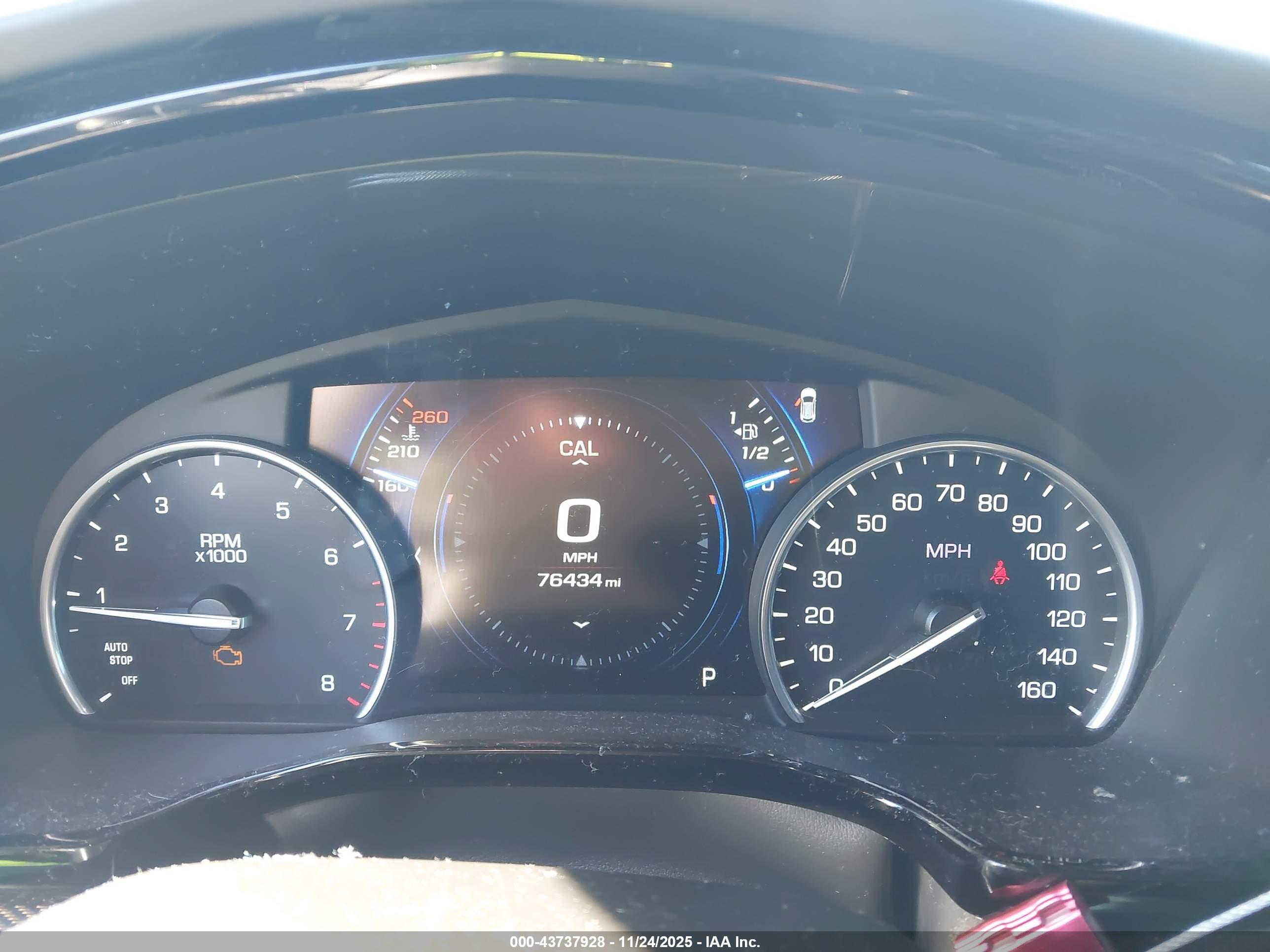 CADILLAC XT5 image 7