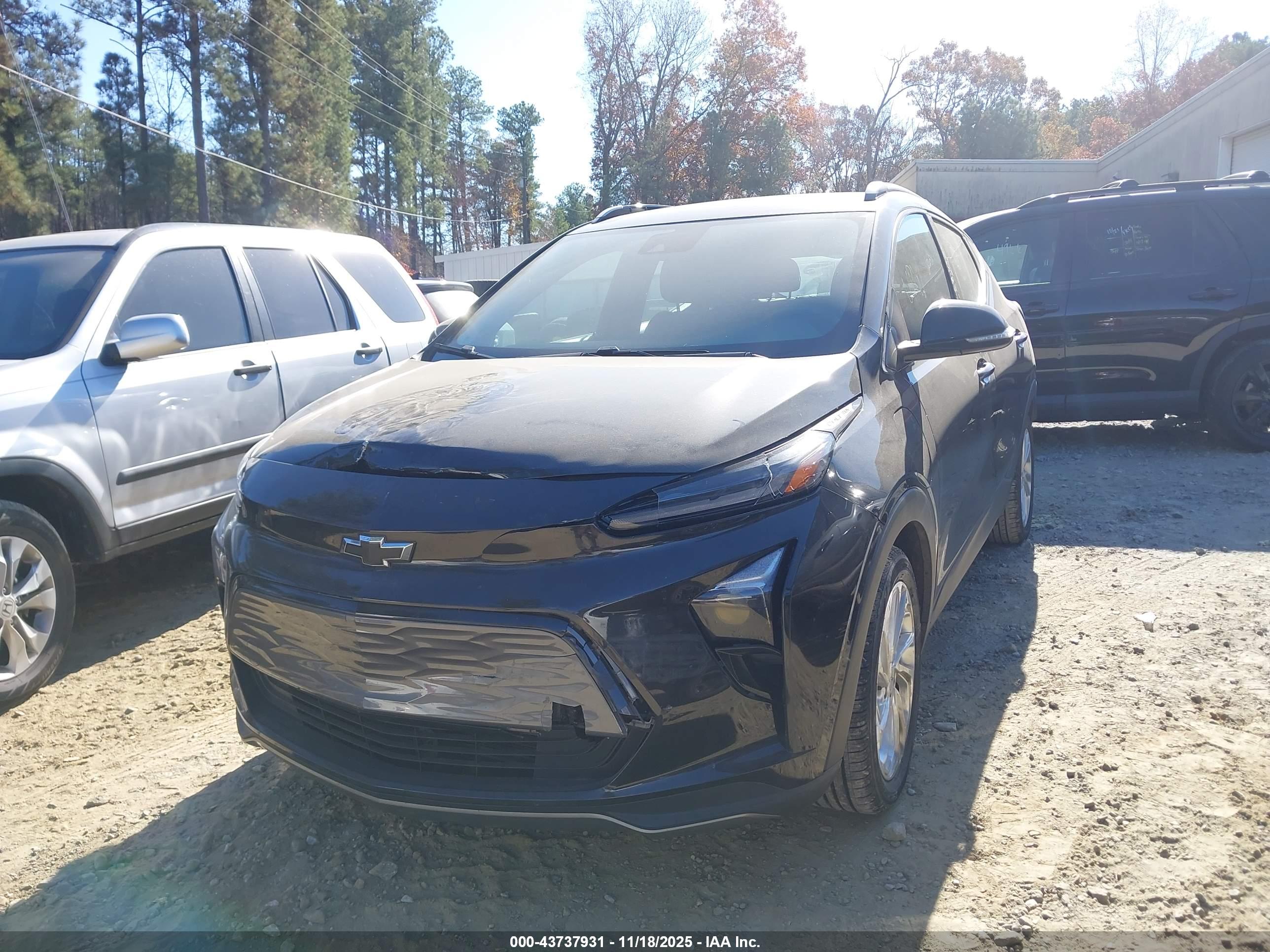 CHEVROLET BOLT image 2
