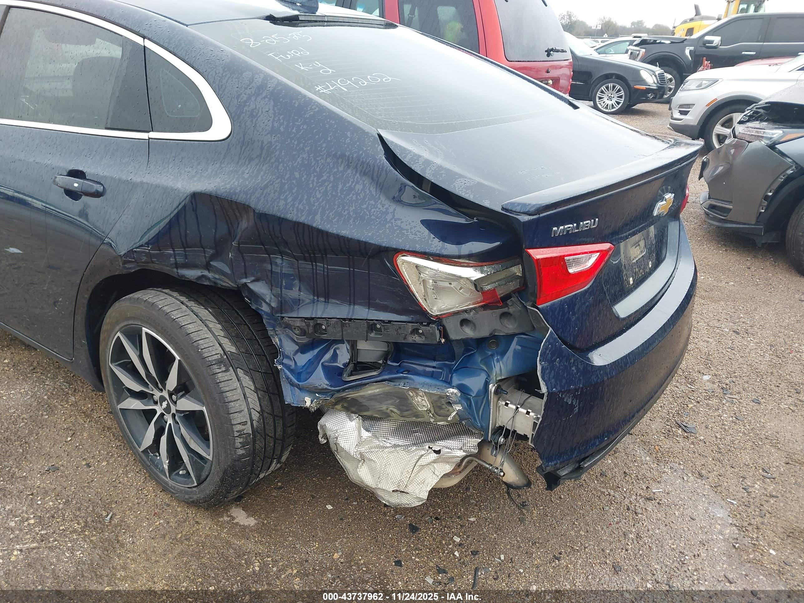 CHEVROLET MALIBU image 6