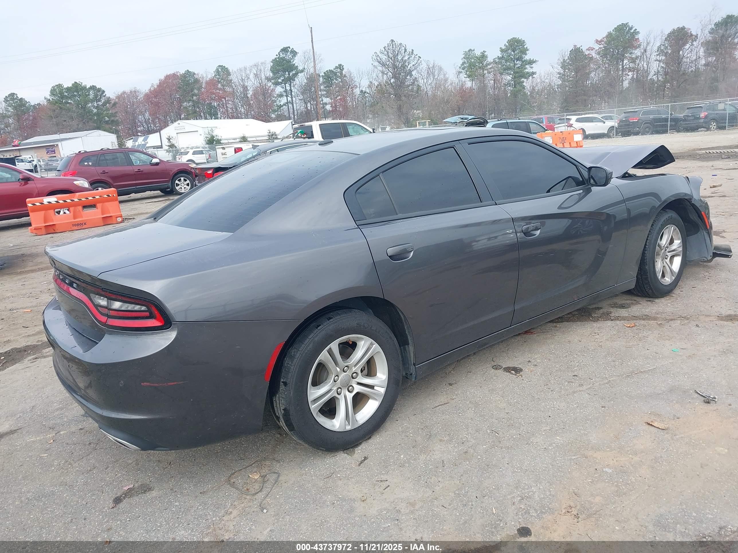 DODGE CHARGER image 4