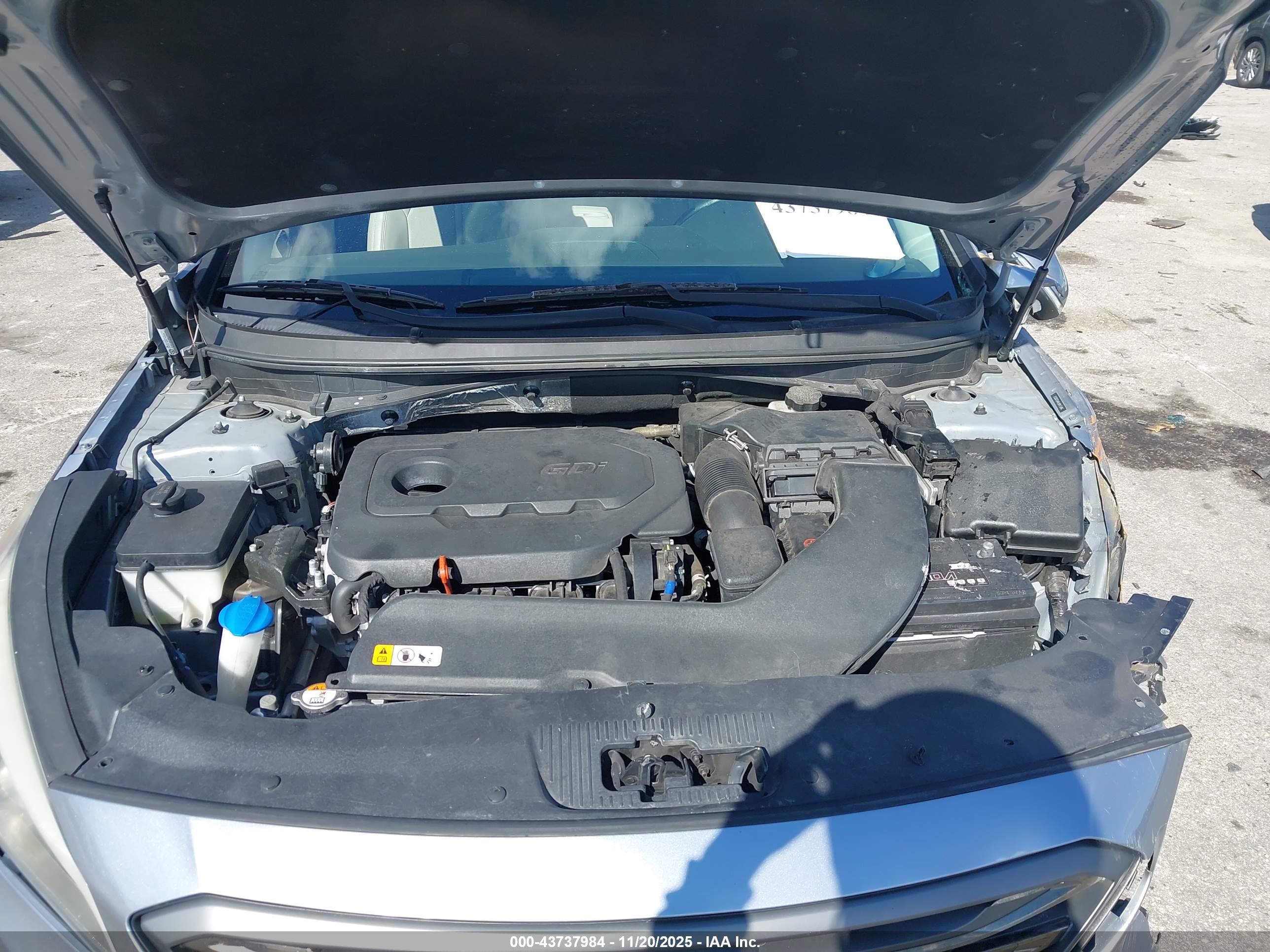 HYUNDAI SONATA image 10