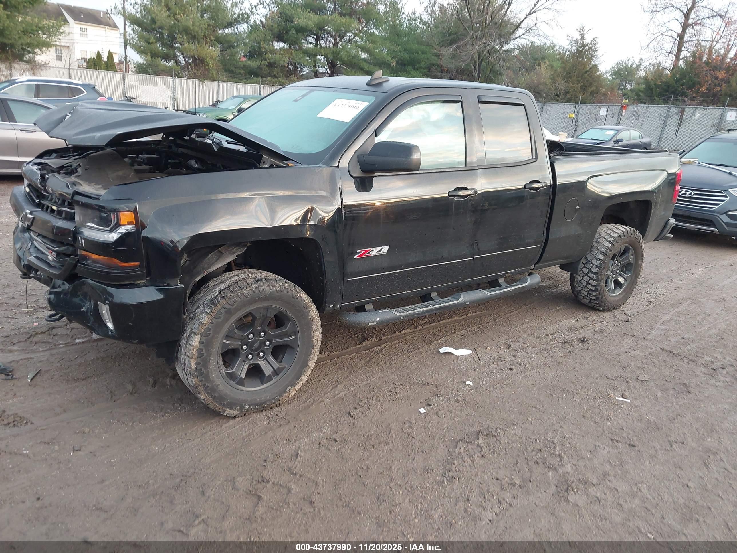 CHEVROLET SILVERADO image 2