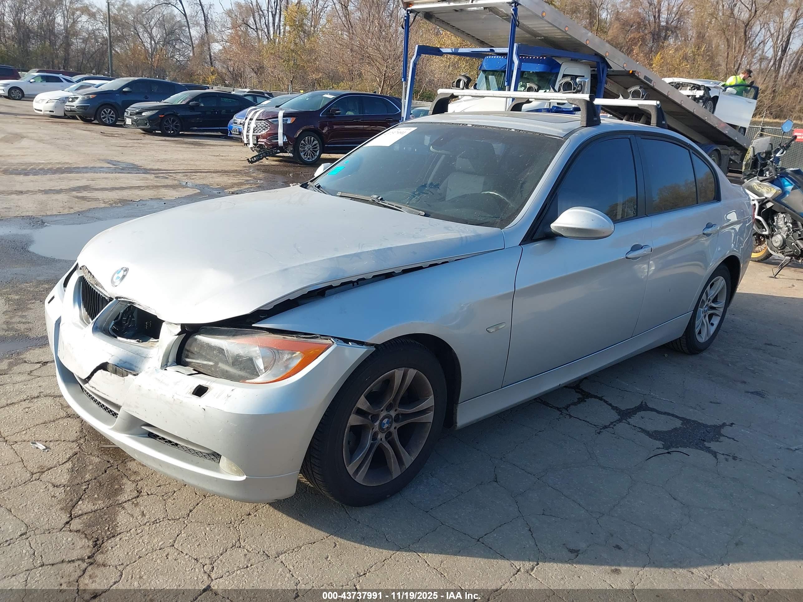 BMW 328XI image 2