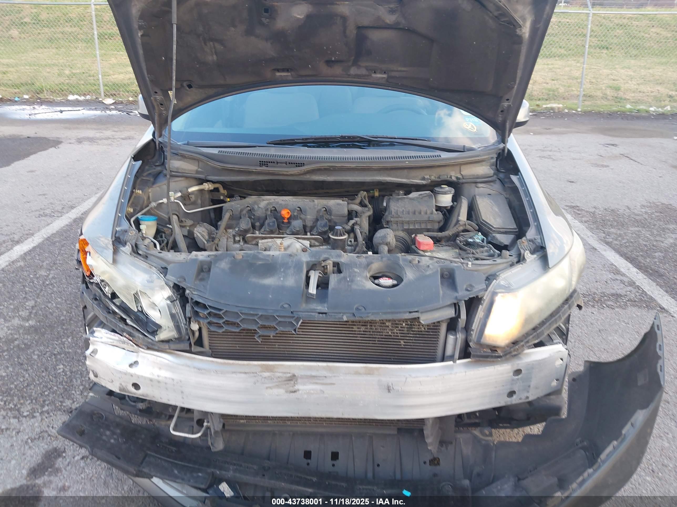 HONDA CIVIC image 10