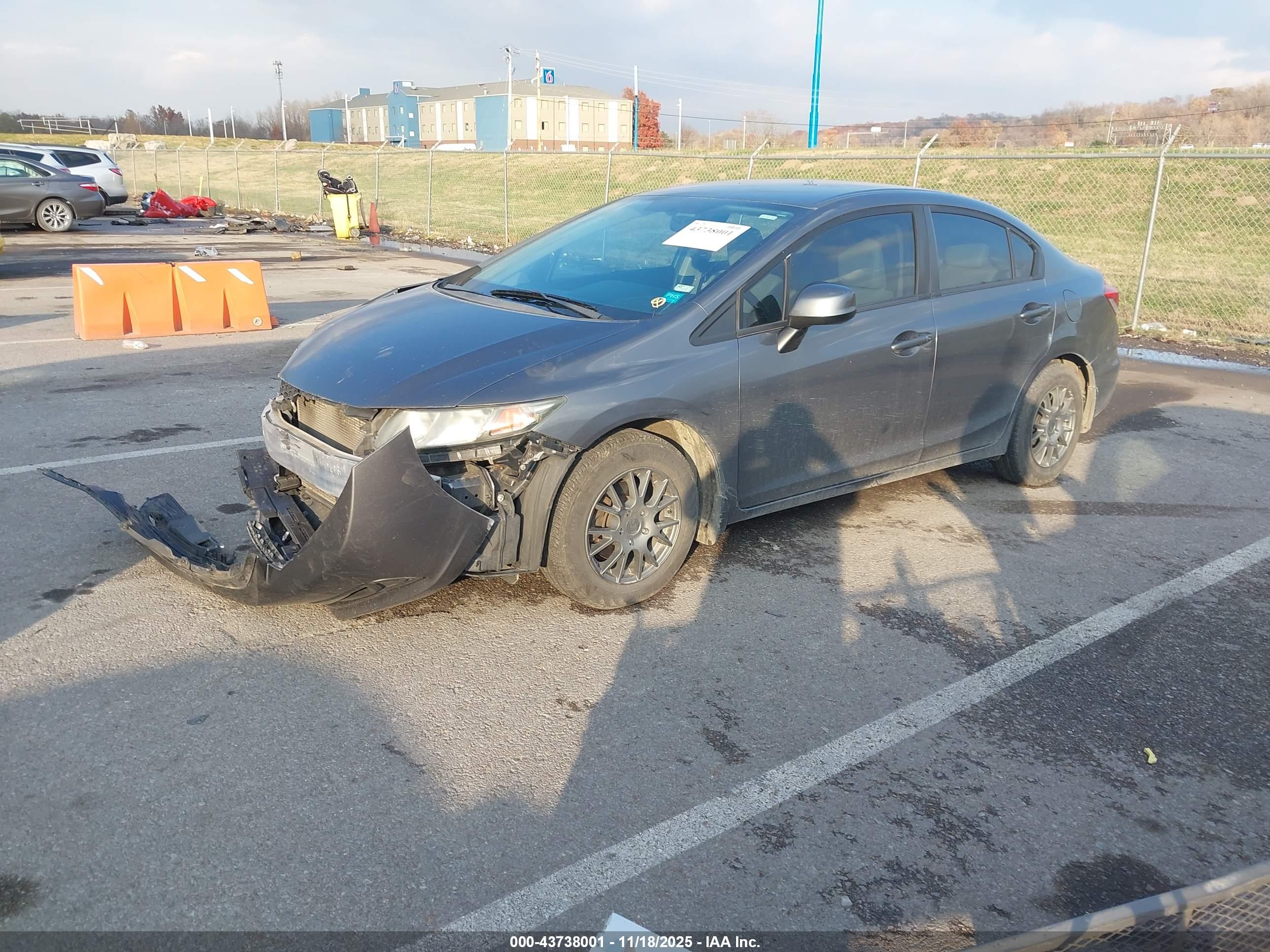 HONDA CIVIC image 2