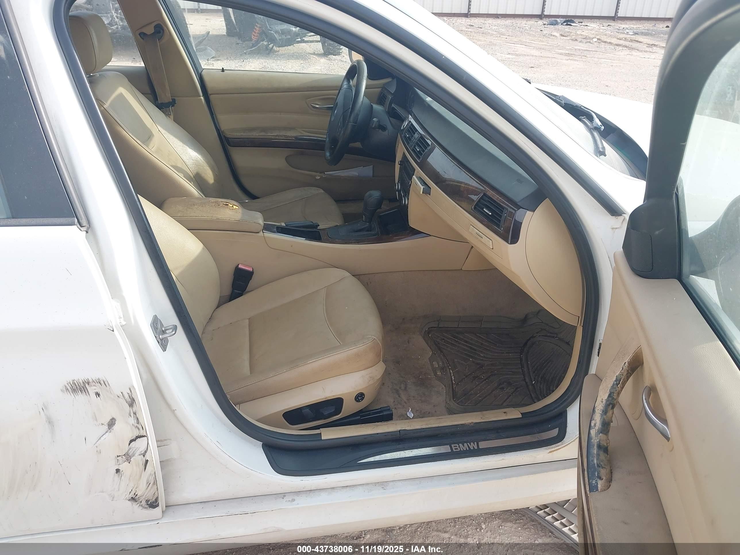 BMW 328I image 5