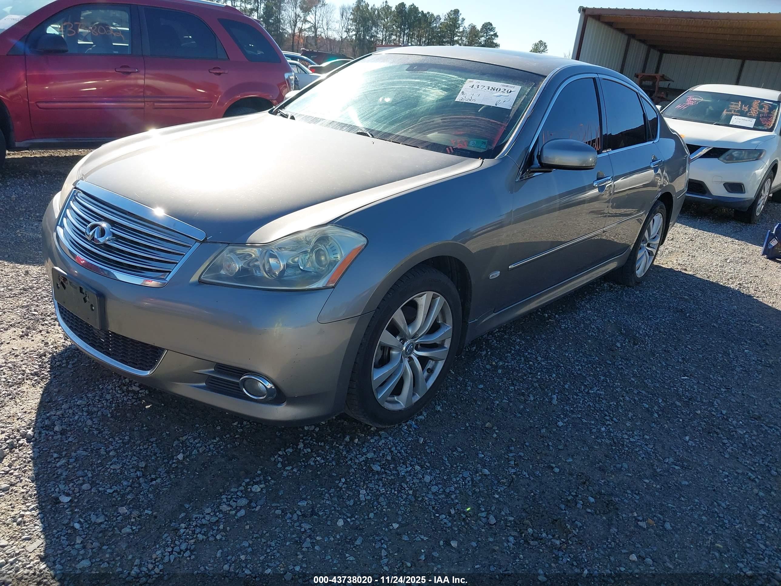 INFINITI M35X image 2